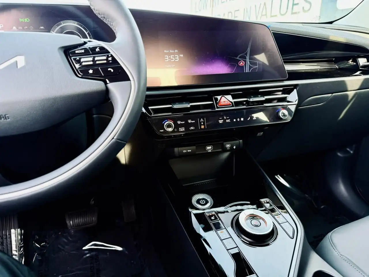 Kia Niro снимка Kia Niro