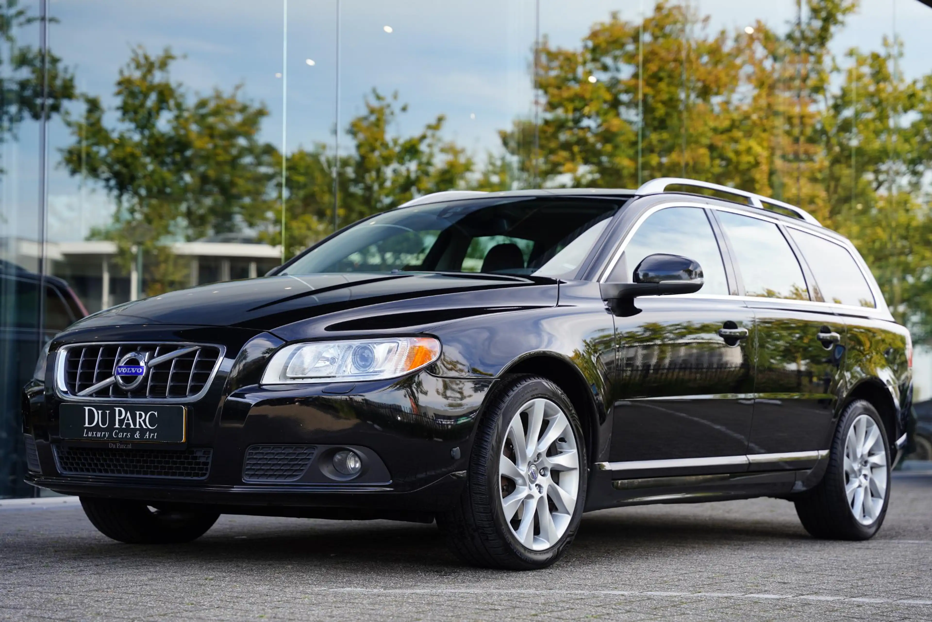 Volvo V70 1.6 T4 Summum / Leder / Full Service