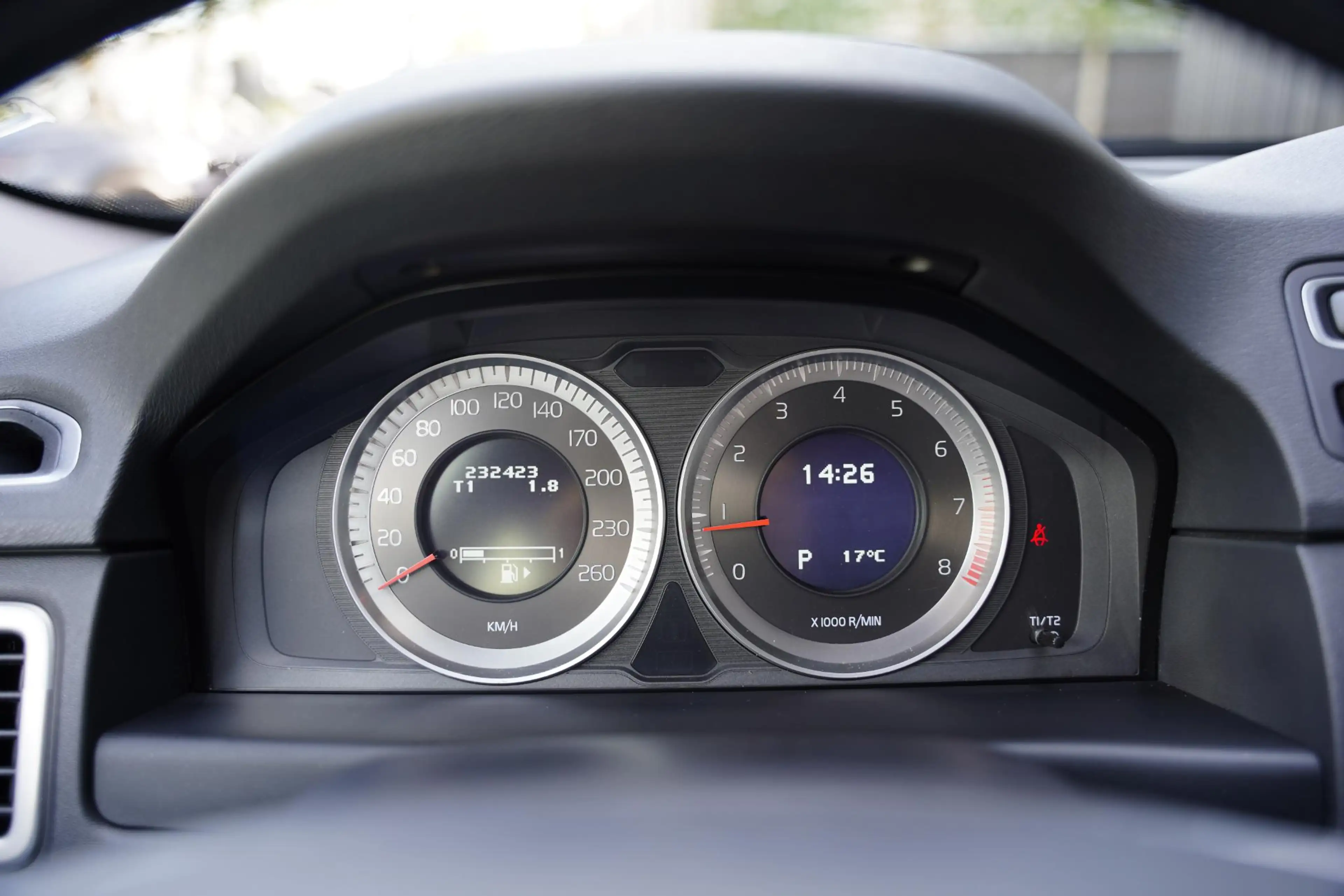 Volvo V70 1.6 T4 Summum / Leder / Full Service — photo 9