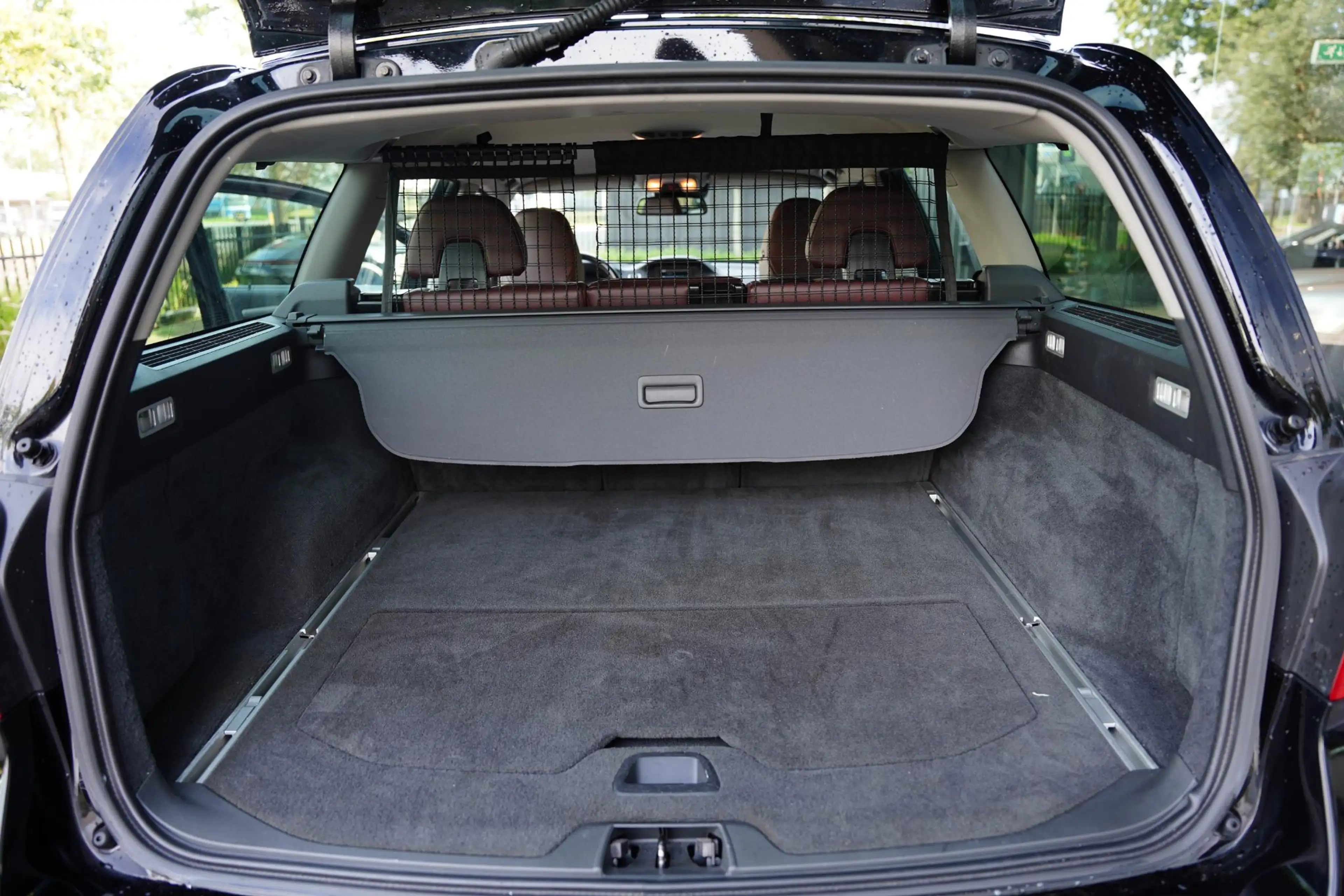 Volvo V70 1.6 T4 Summum / Leder / Full Service — photo 16