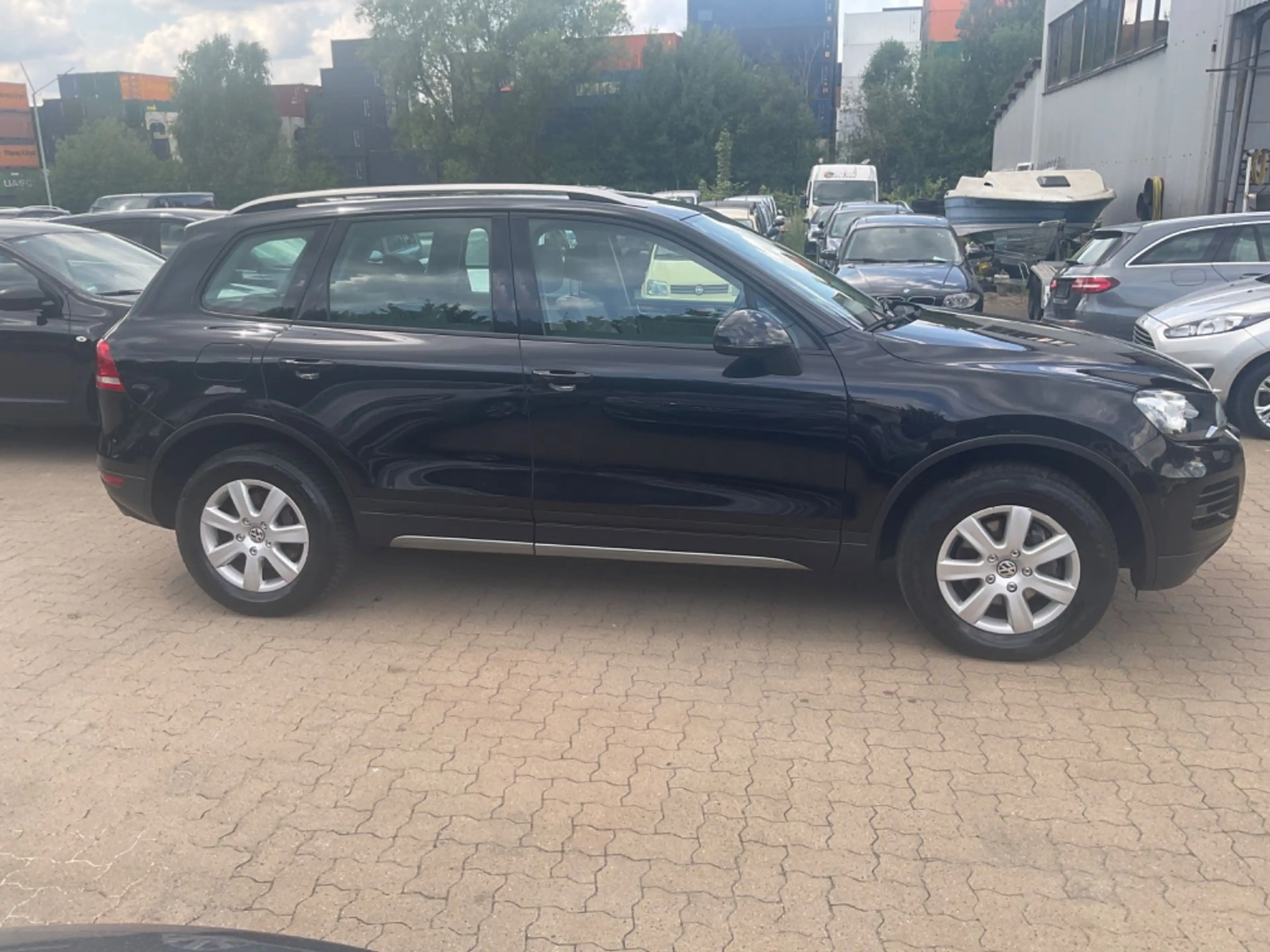 Volkswagen Touareg V6 TDI BMT TÜV 05.2027 — photo 3