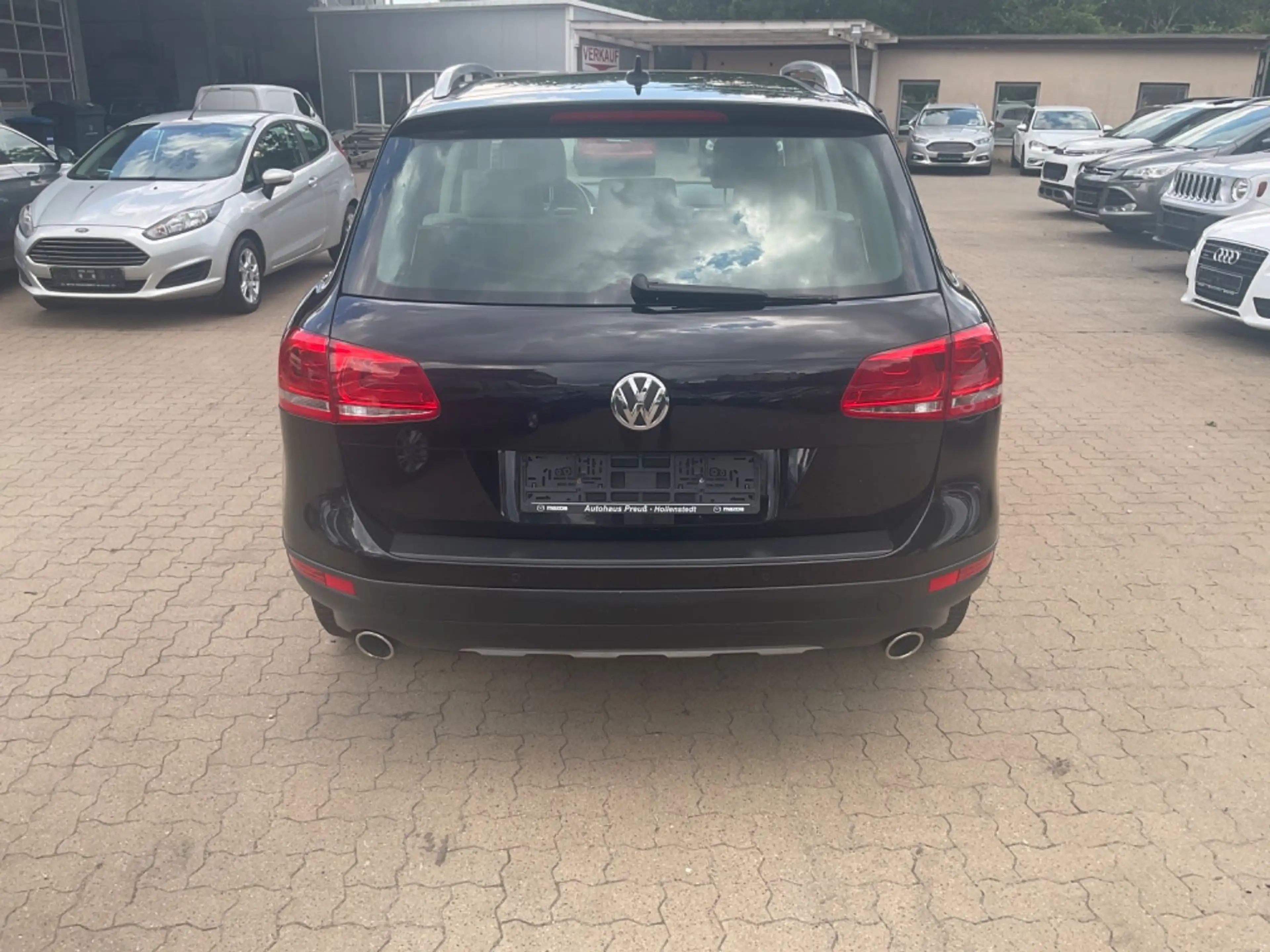 Volkswagen Touareg V6 TDI BMT TÜV 05.2027 — photo 8