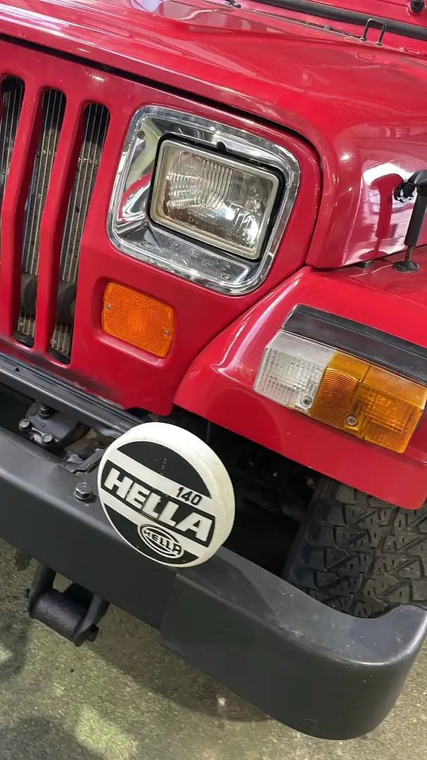 Jeep Wrangler 2.5 Hard Top Base Rojo - 2