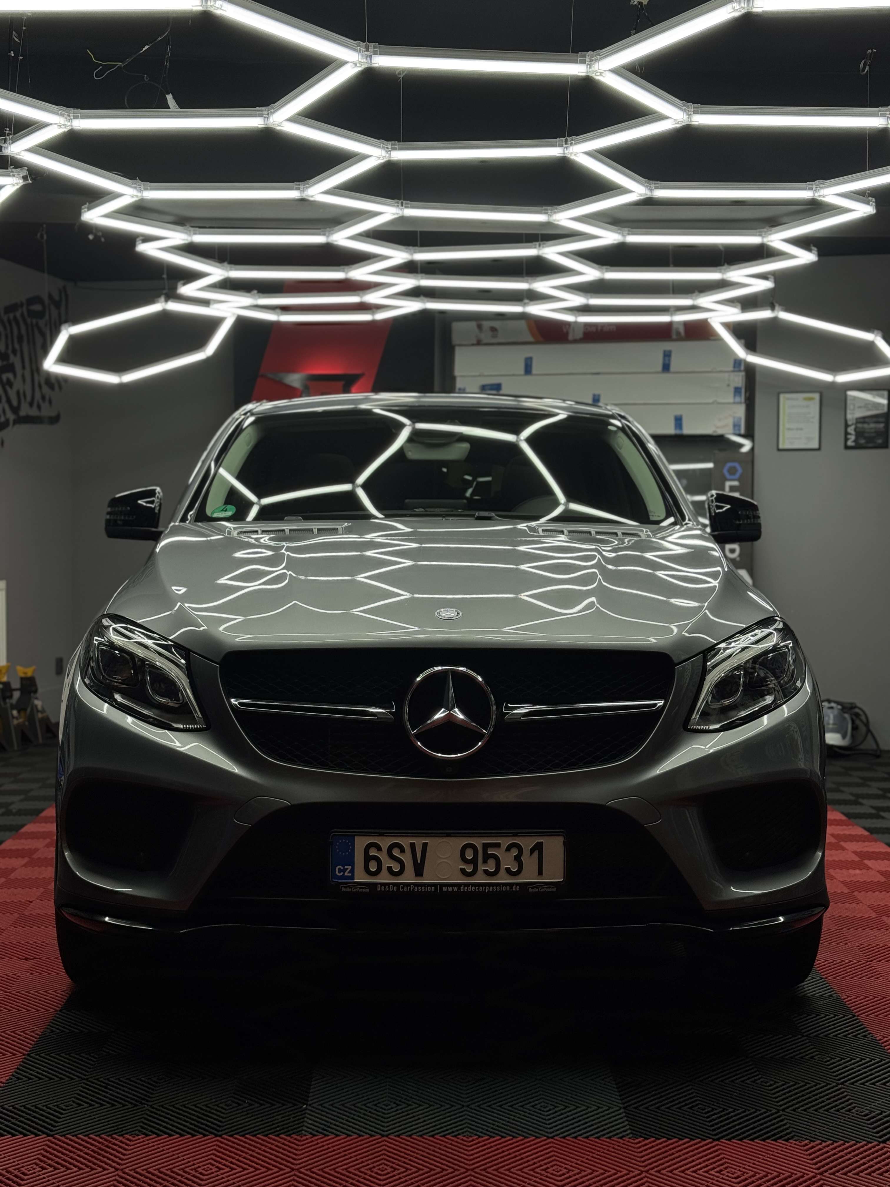 Second hand Mercedes Benz Gle-Class 350