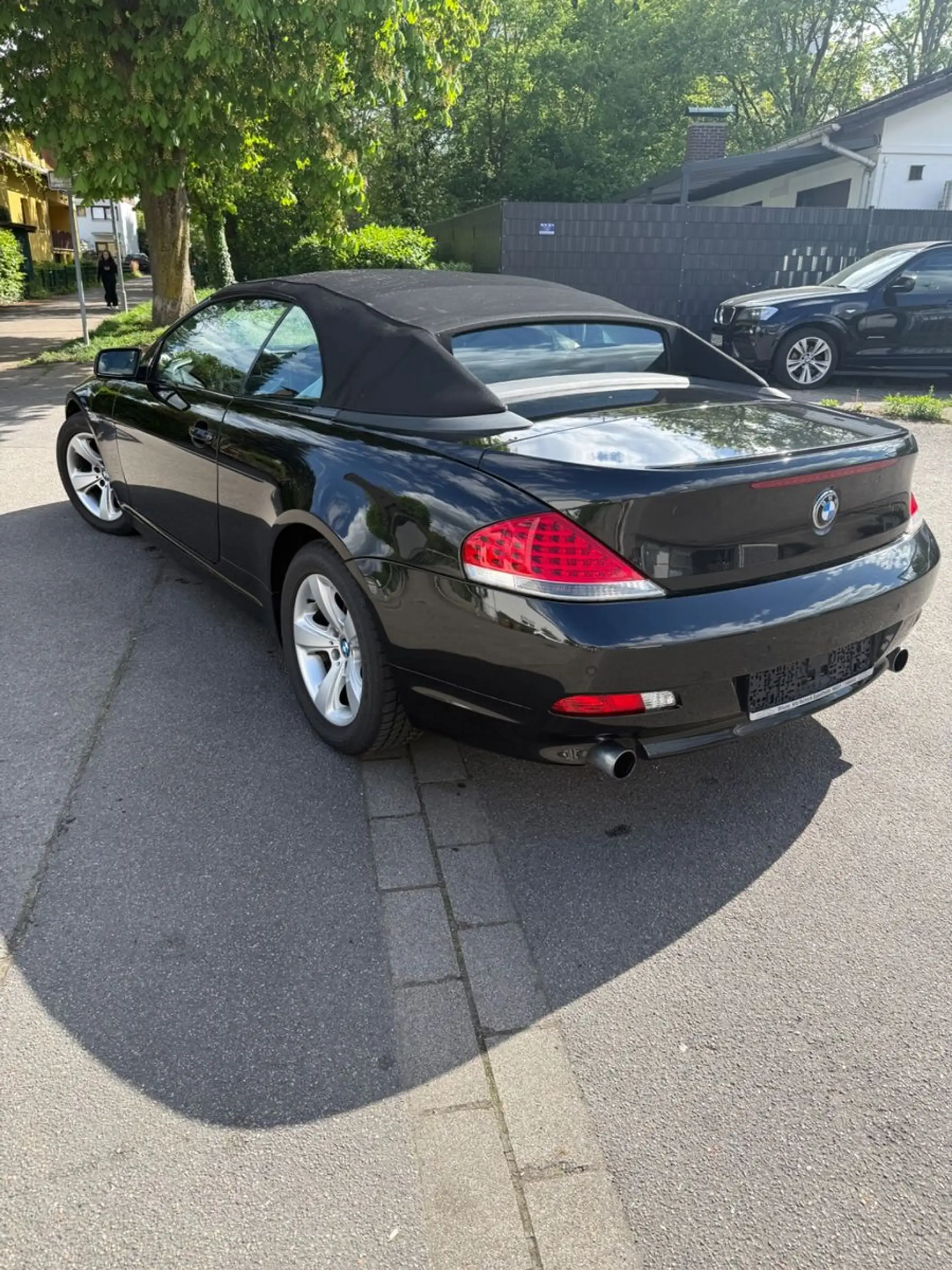 BMW 630 i Cabriolet Automatik Vollleder Navi Prof. — photo 11