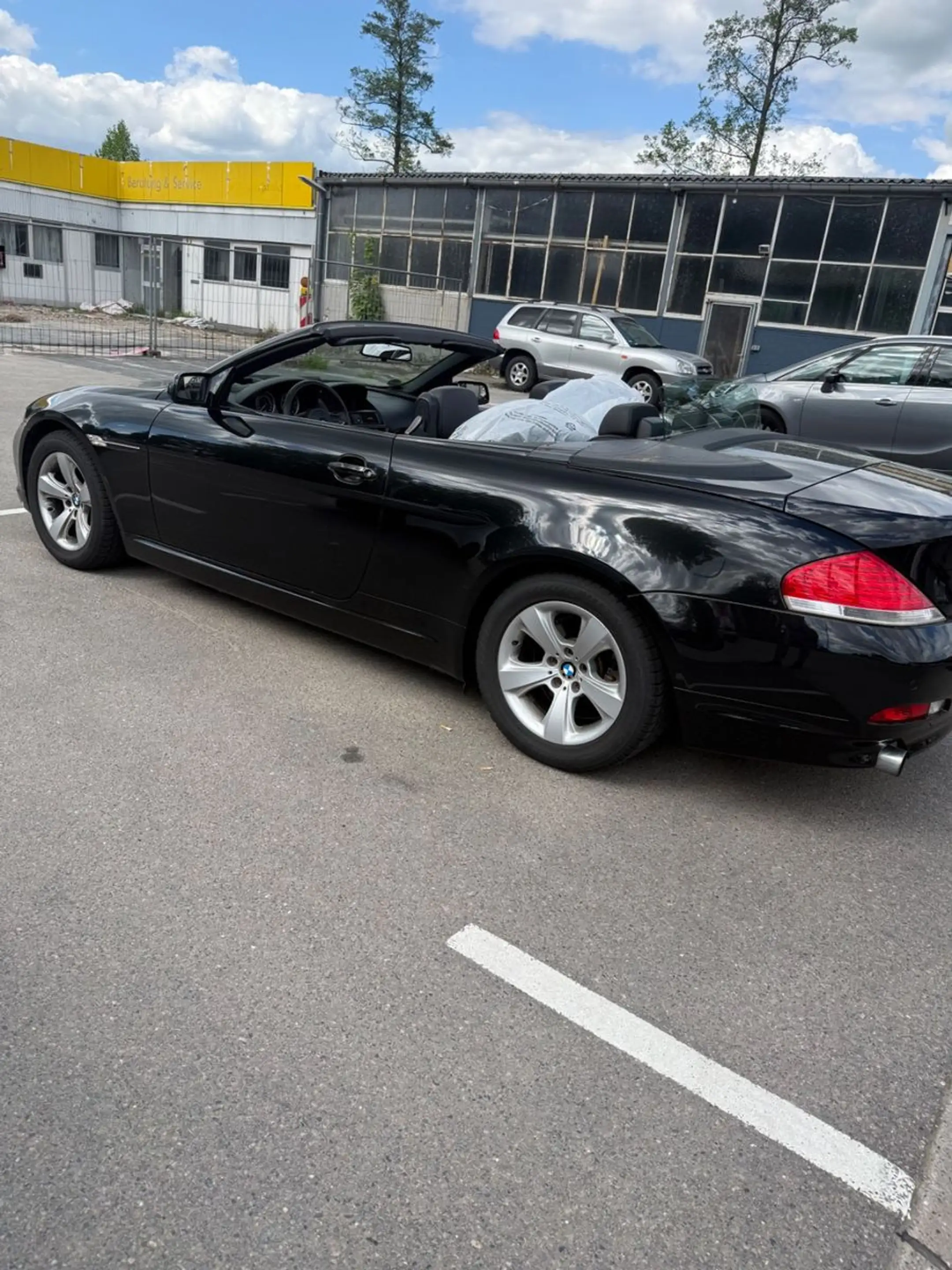 BMW 630 i Cabriolet Automatik Vollleder Navi Prof. — photo 5