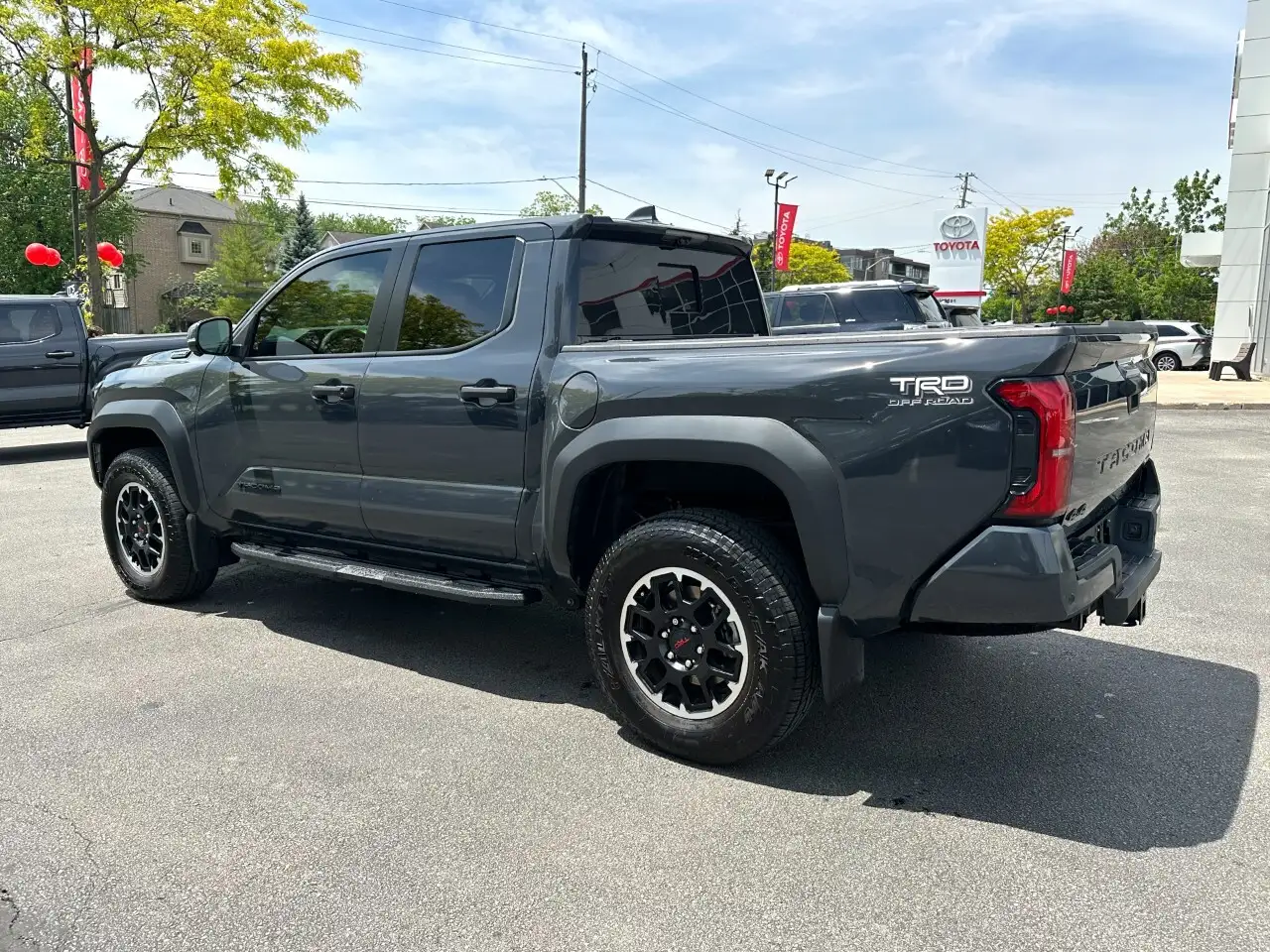 Toyota Tacoma снимка Toyota Tacoma