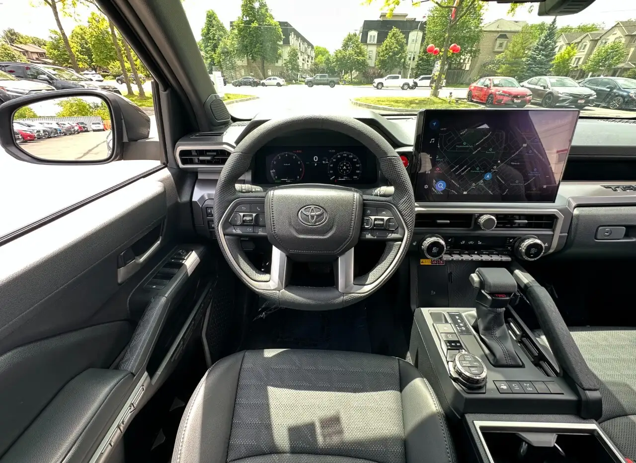 Toyota Tacoma снимка Toyota Tacoma