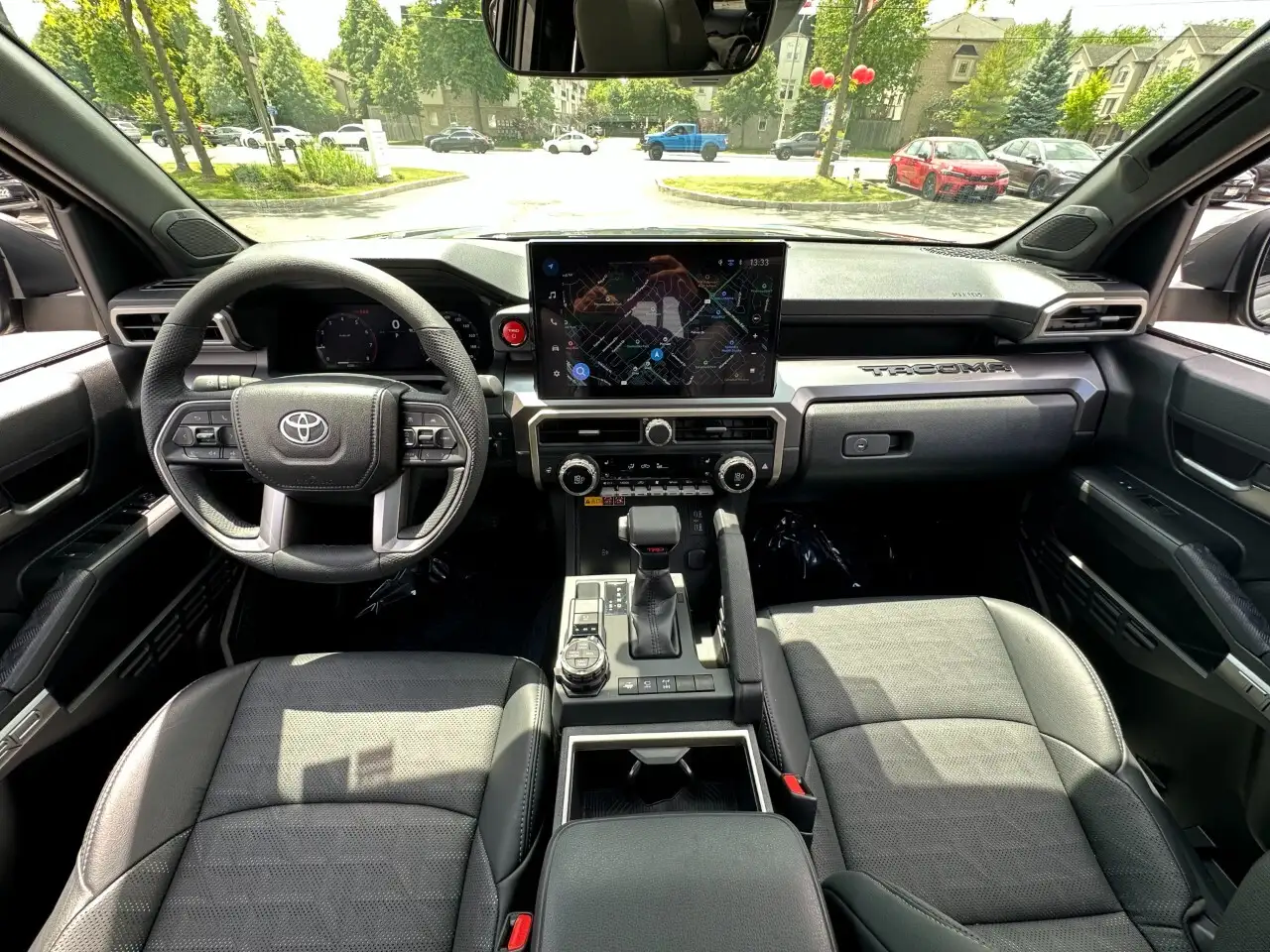 Toyota Tacoma снимка Toyota Tacoma