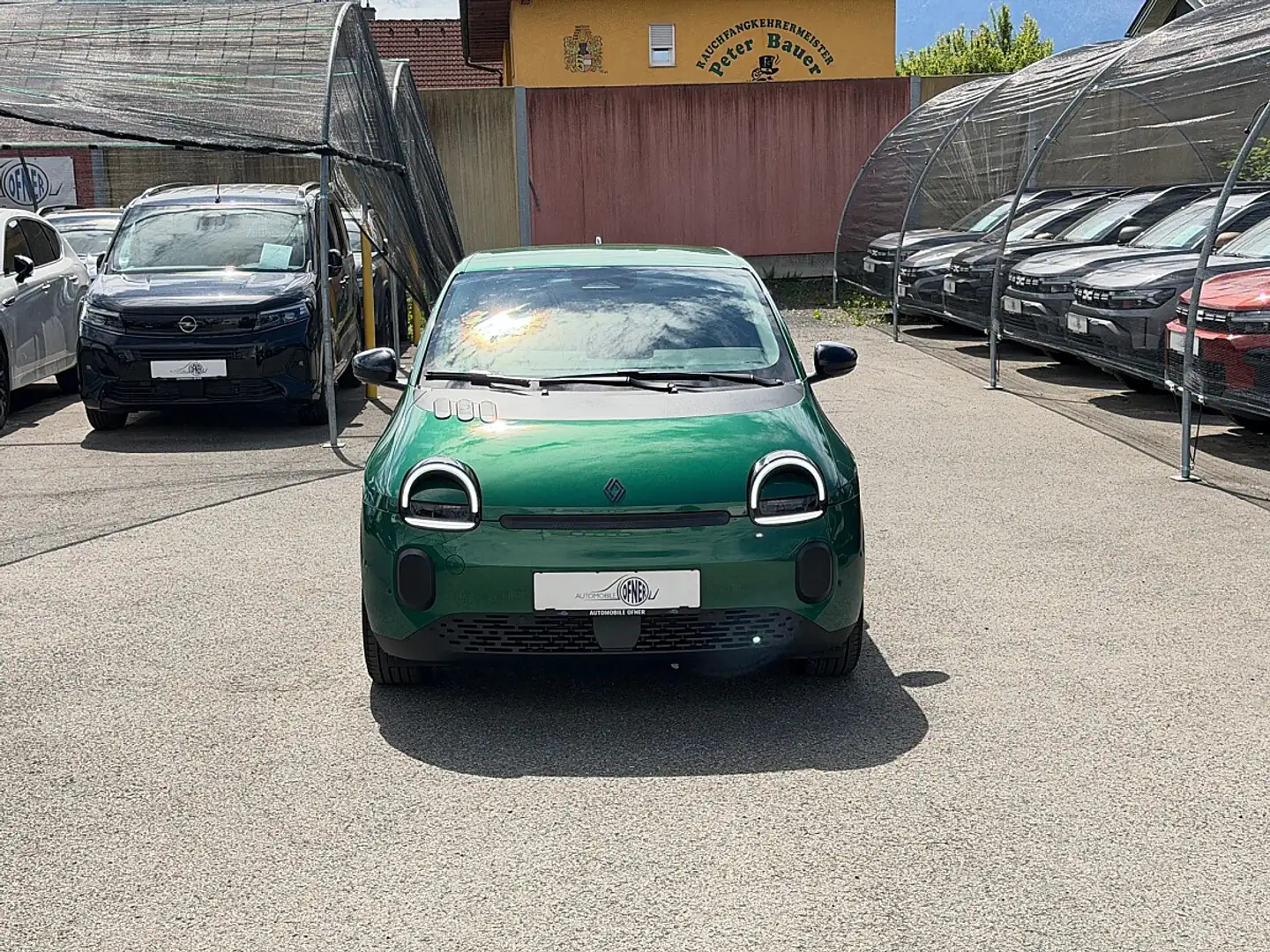 Renault Twingo 80 Urban Range 27,5kWh Techno 18" LED PDC Kamer... Grün - 2