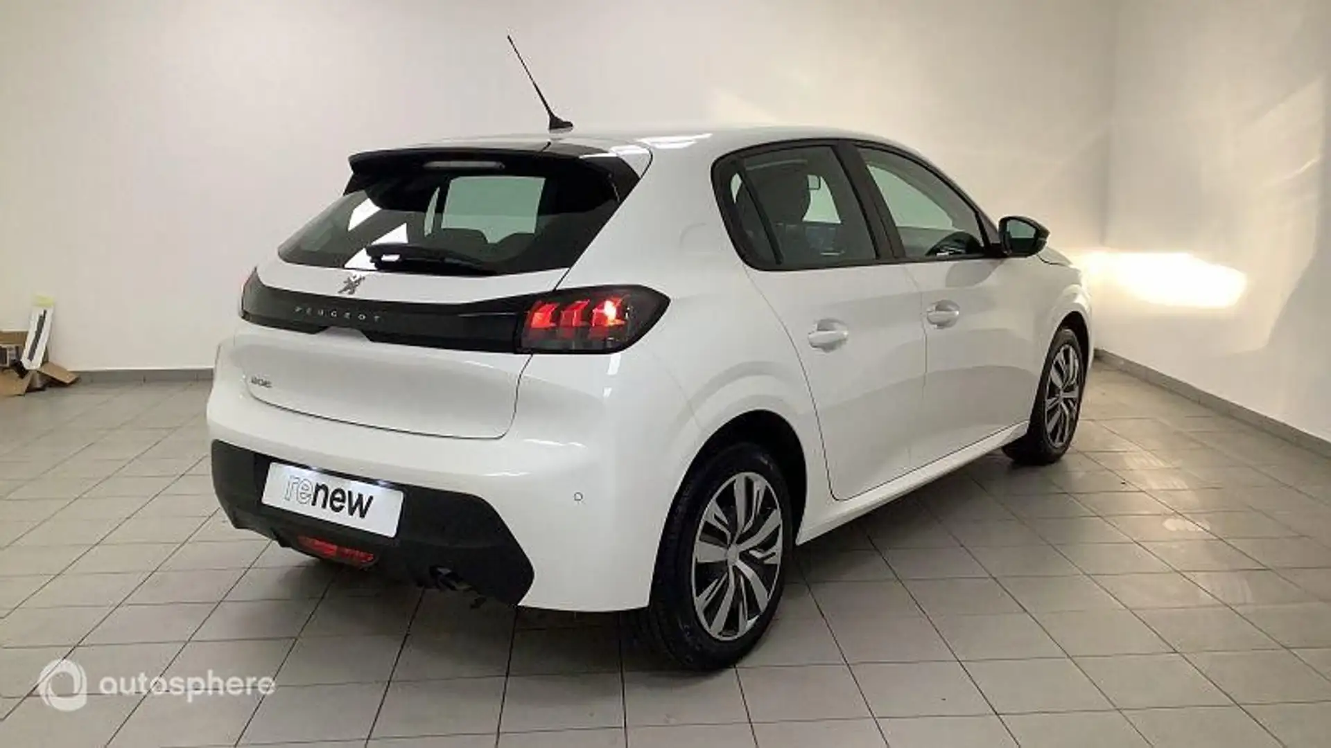 Peugeot 208 1.2 PureTech 100ch S\u0026S Active Pack - 2