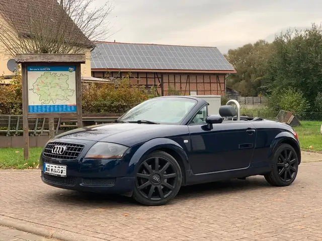 Audi TT Roadster 1.8 T Leder grau 18" ALU Verdeck NEU