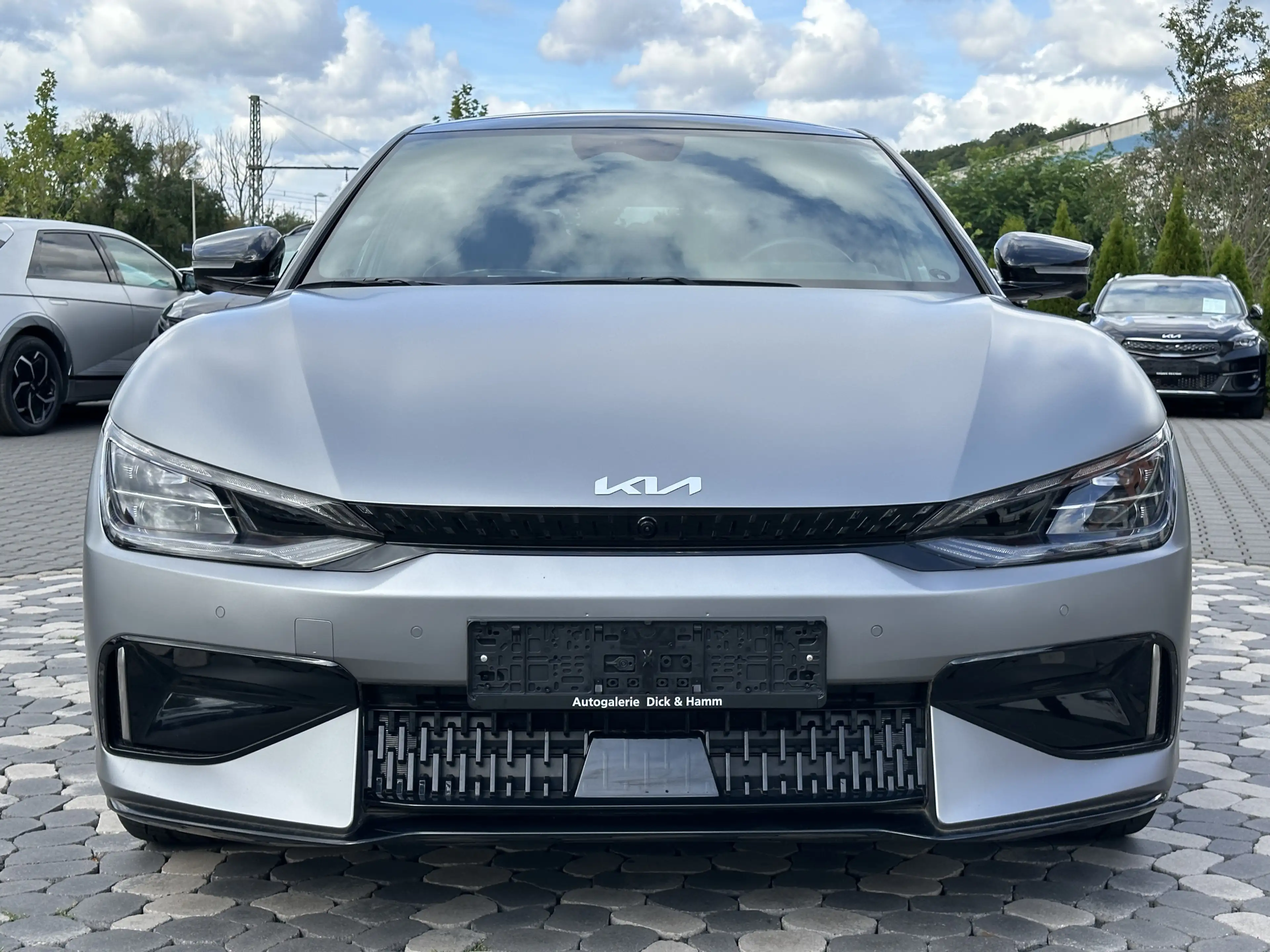 Kia EV6 GT 4WD BI-LED PANO MERIDIAN AHK 360° 77,4KWh — photo 3