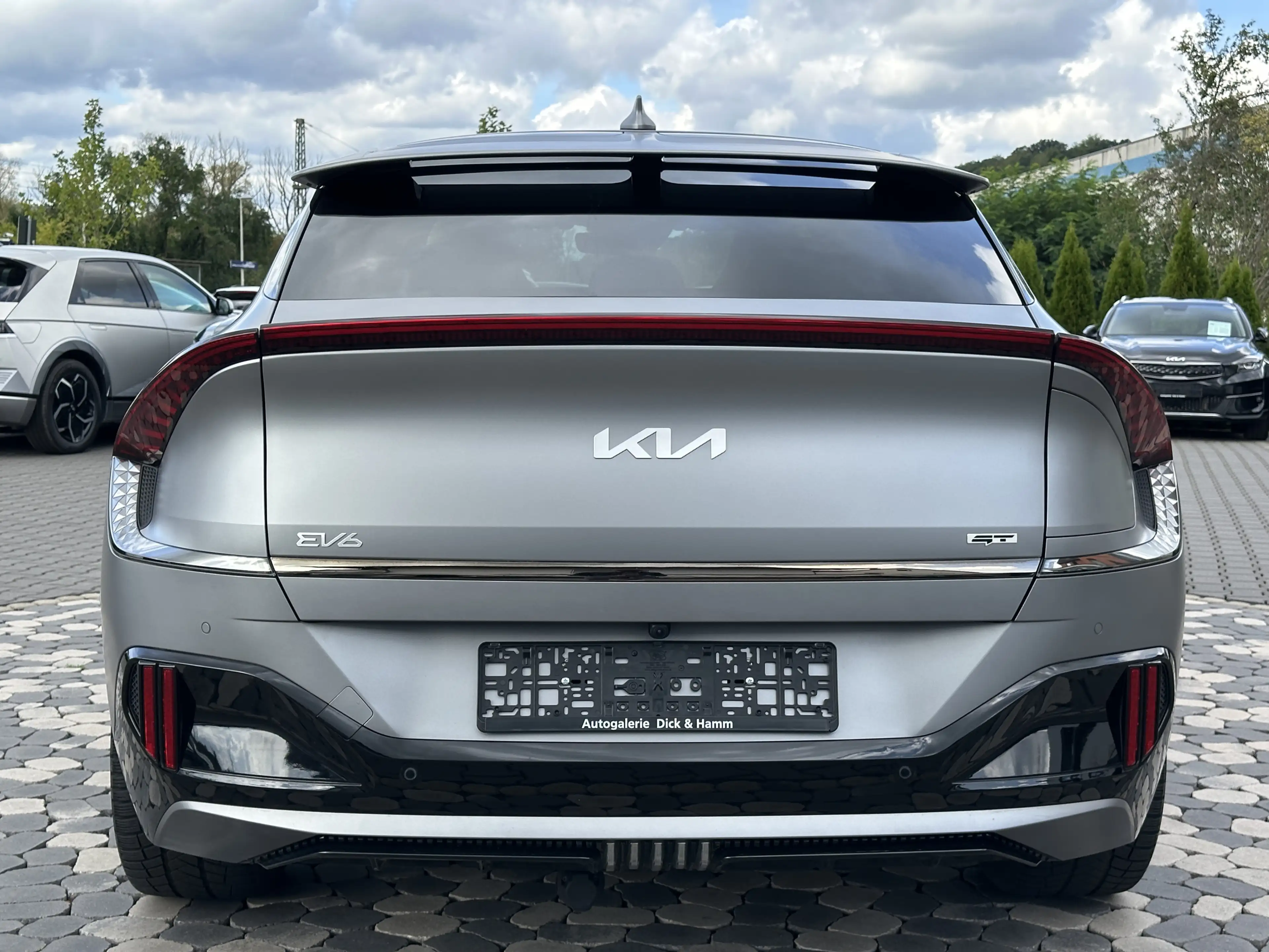 Kia EV6 GT 4WD BI-LED PANO MERIDIAN AHK 360° 77,4KWh — photo 7