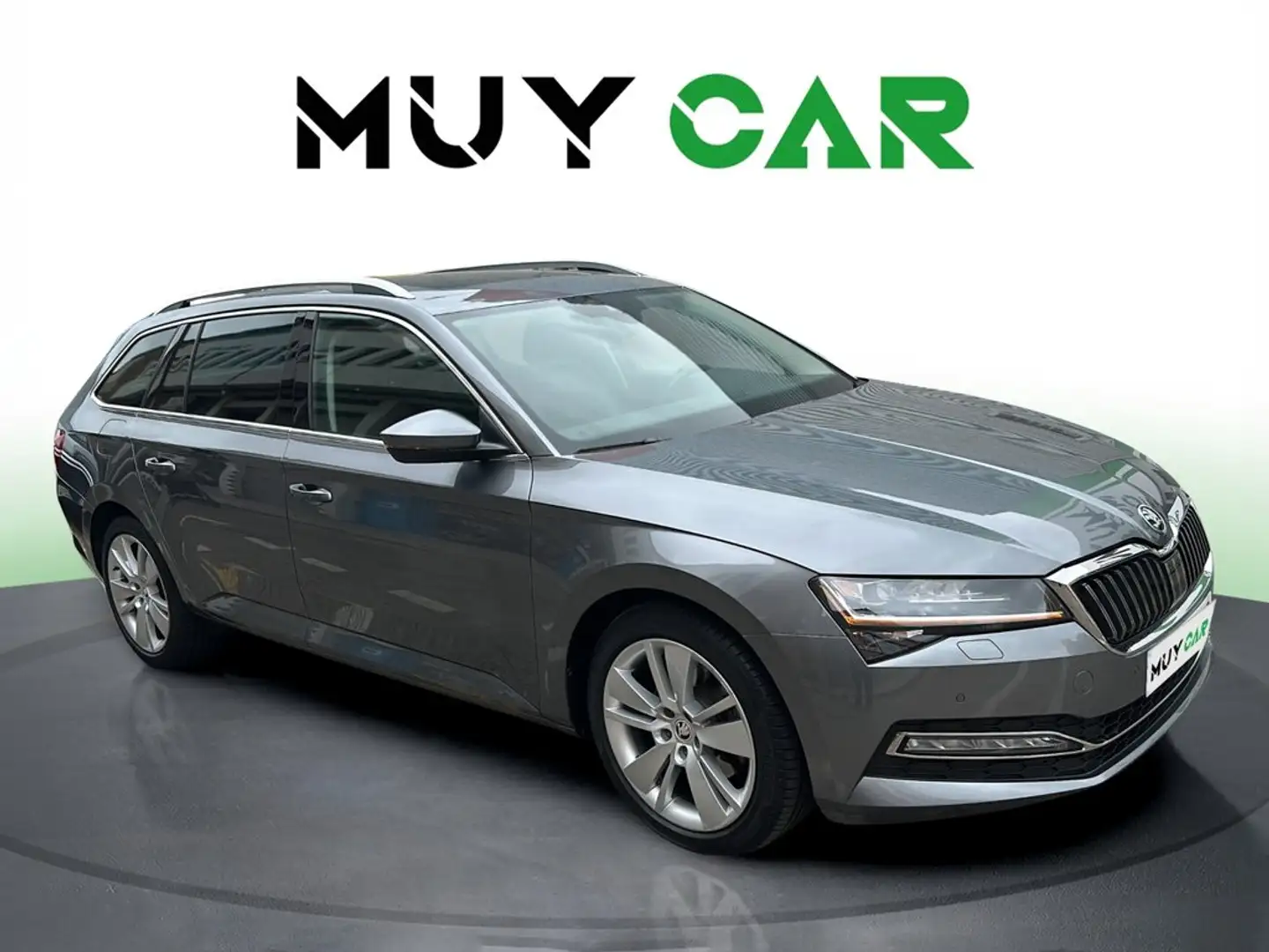 Skoda Superb Combi 2.0TDI AdBlue Style DSG 110kW Gris - 1