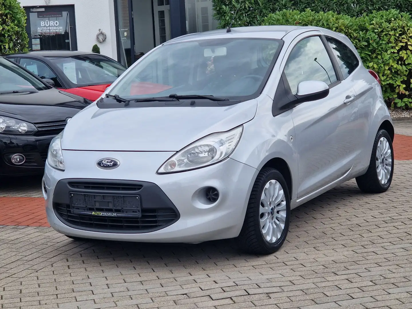 Ford Ka/Ka+ Champions Edition//TÜV/AU ÖLSERVICE IST NEU// Argintiu - 1