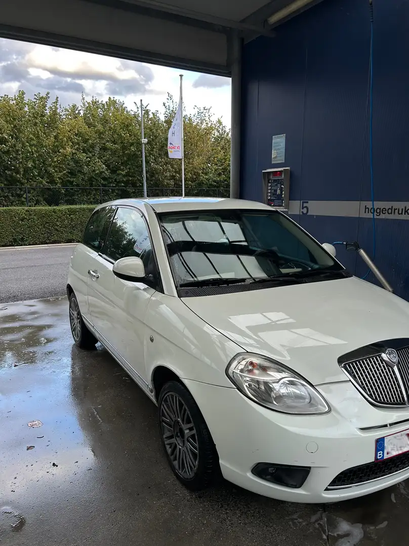 Lancia Ypsilon 1.3 Multijet 16v - 2