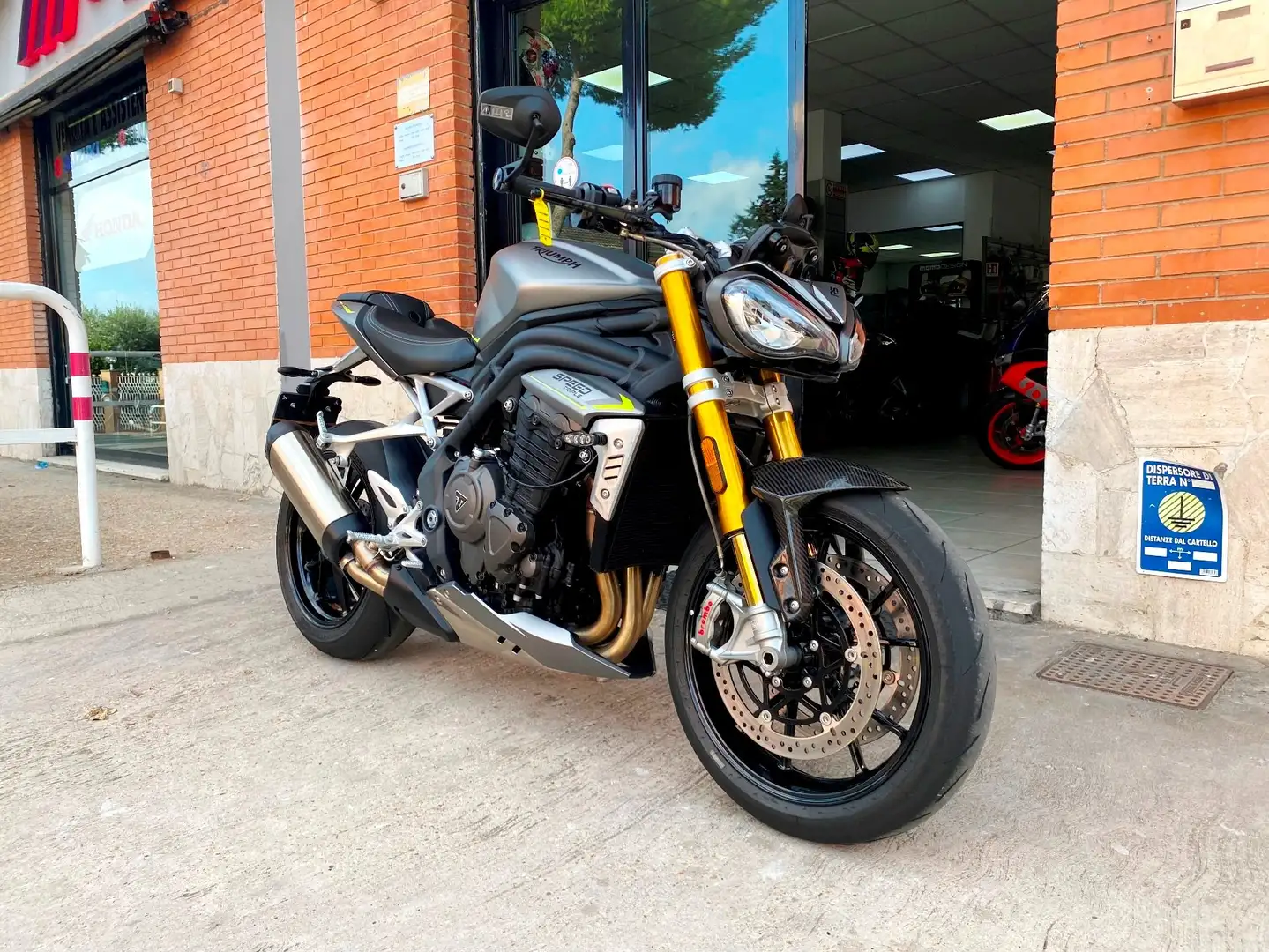 Triumph Speed Triple 1200 RS 2021 - FINANZIAMENTI Grigio - 2