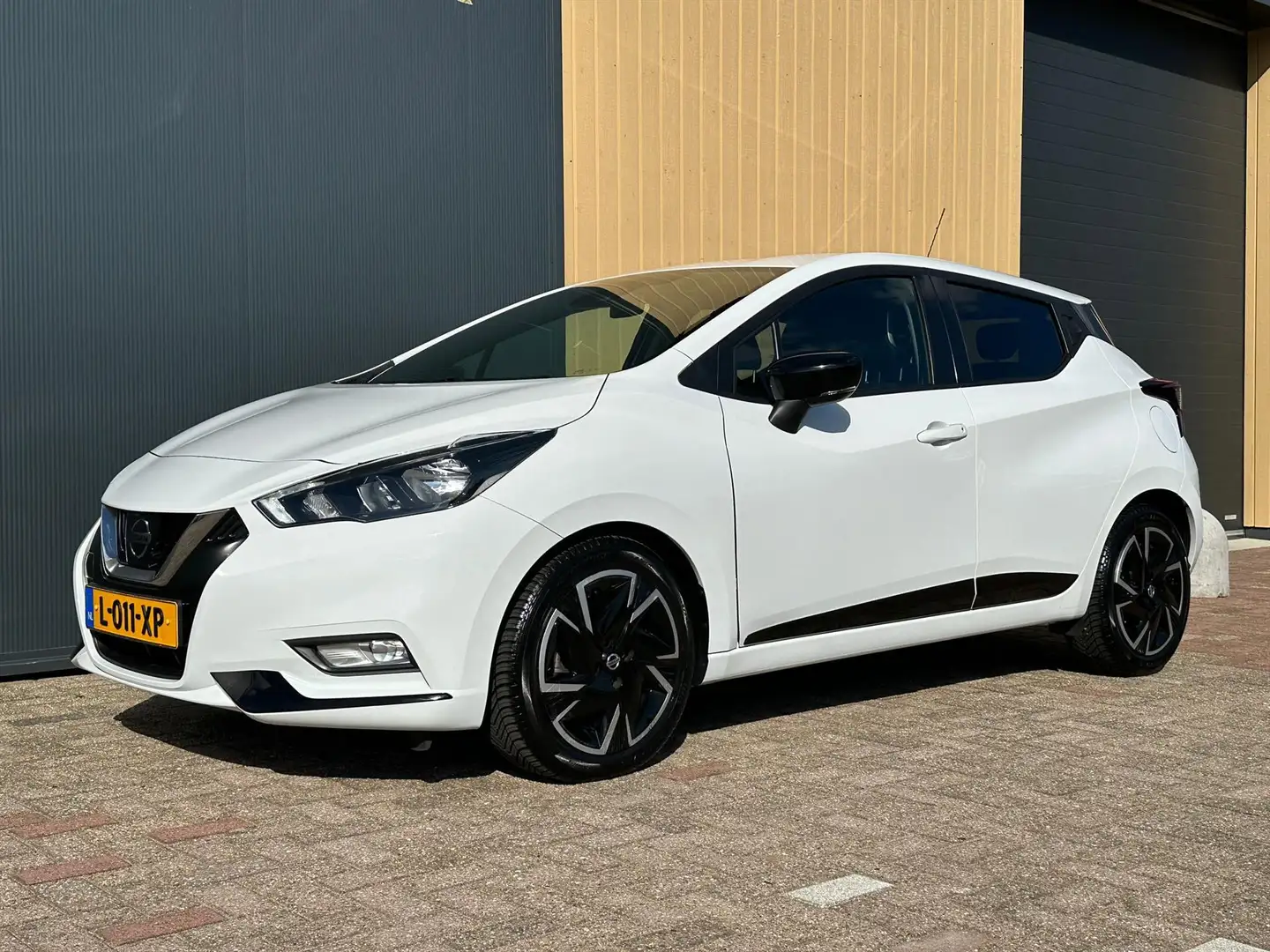 Nissan Micra 1.0 IG-T 92pk N-Design | CARPLAY | AIRCO | CRUISE Biały - 1