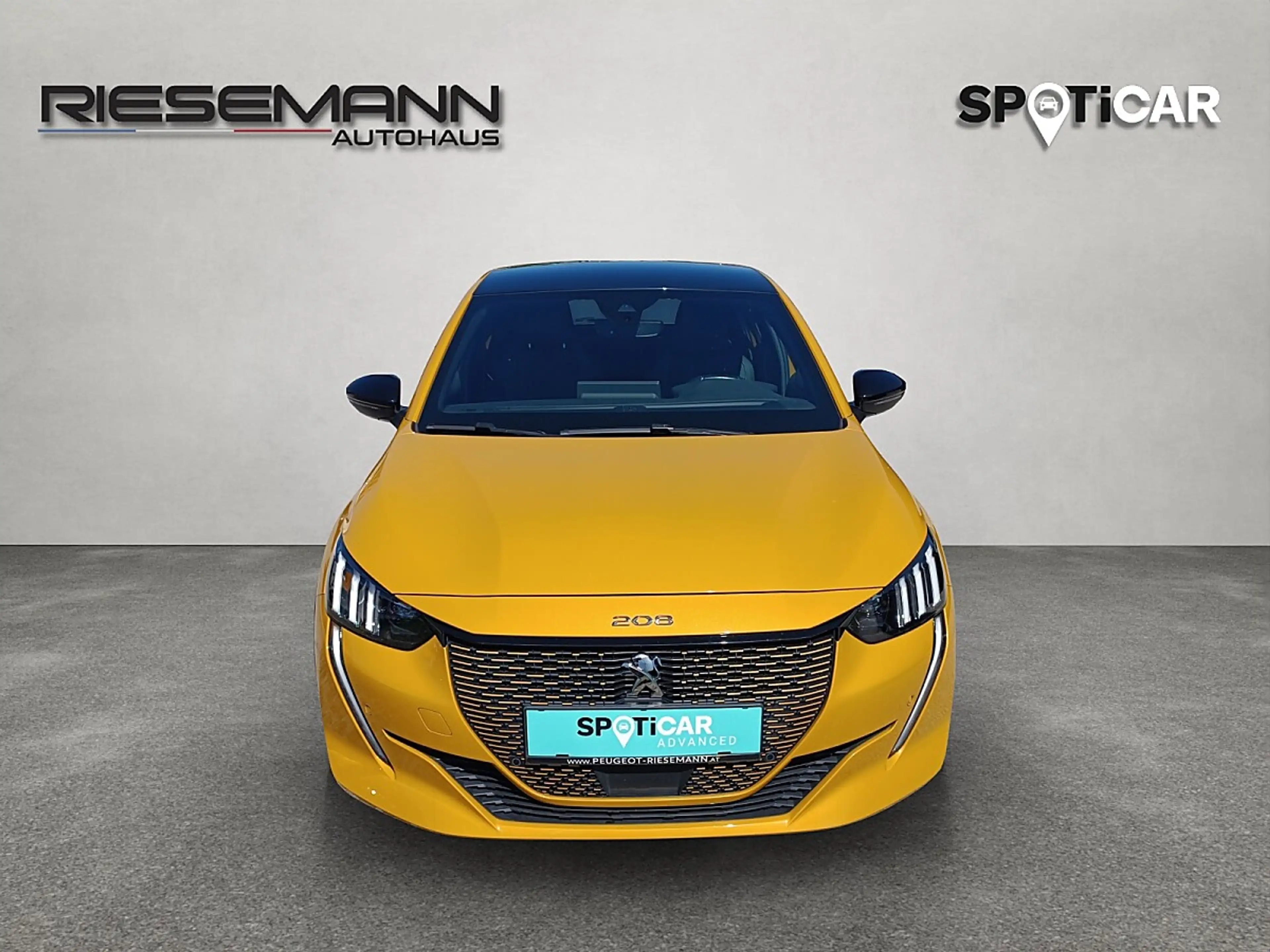 Peugeot e-208 50kWh GT — photo 3