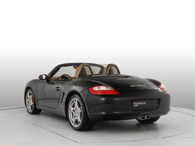 Porsche Boxster view 3