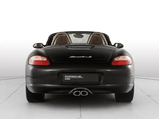 Porsche Boxster view 4