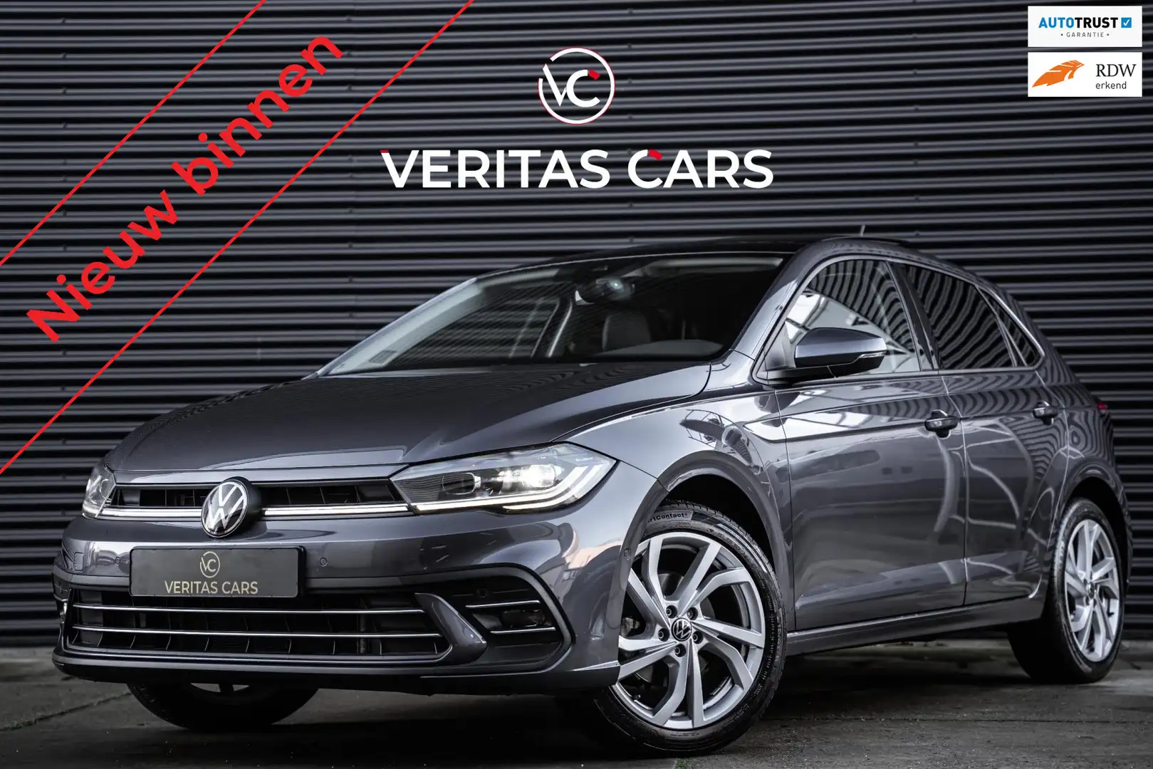 Volkswagen Polo 1.0 TSI Highline 110PK BTW|Camera|ACC|Pano|Carplay Grijs - 1