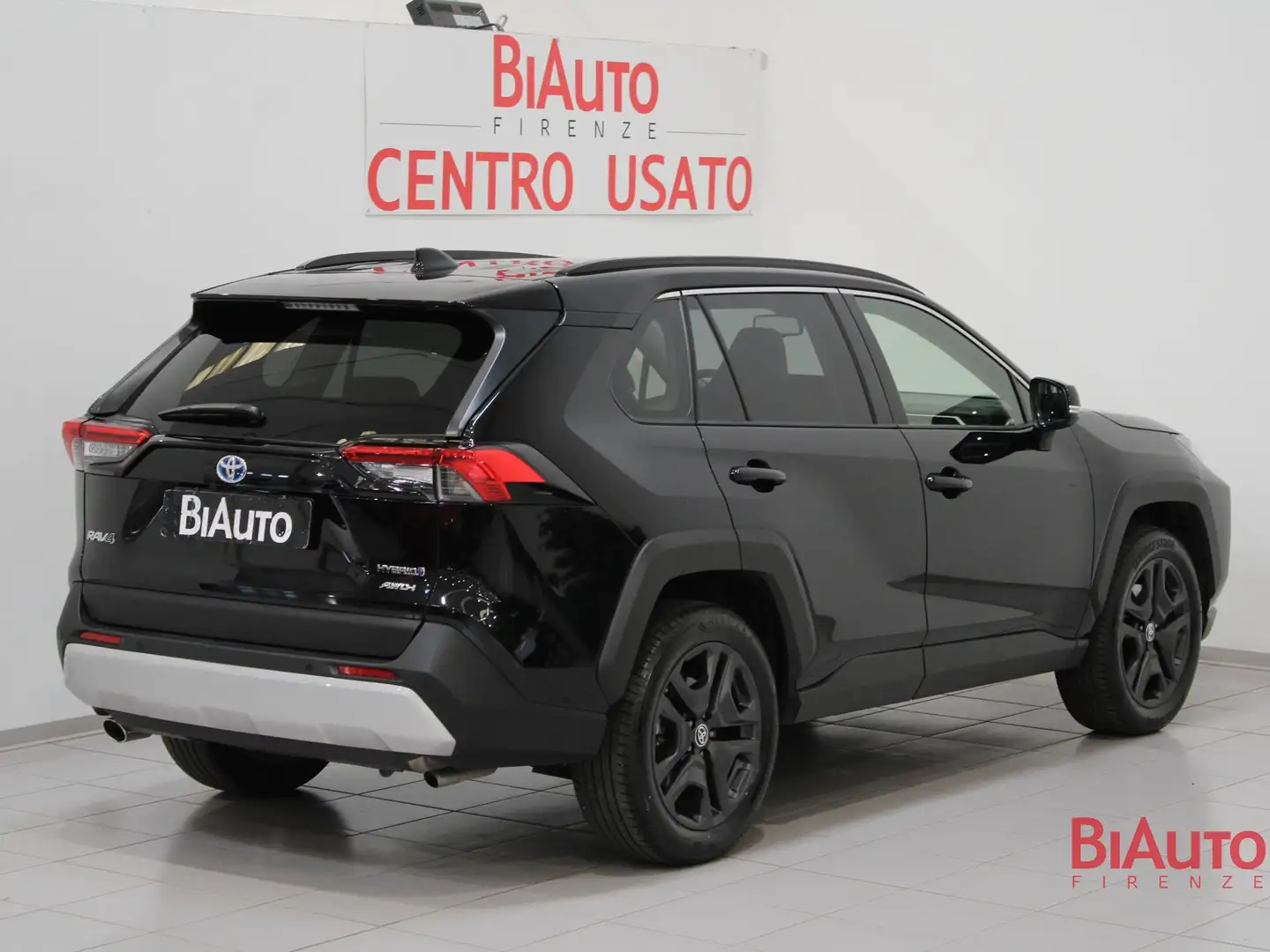 Toyota RAV 4 RAV4 2.5 HV (222CV) E-CVT AWD-i Adventure Zwart - 2