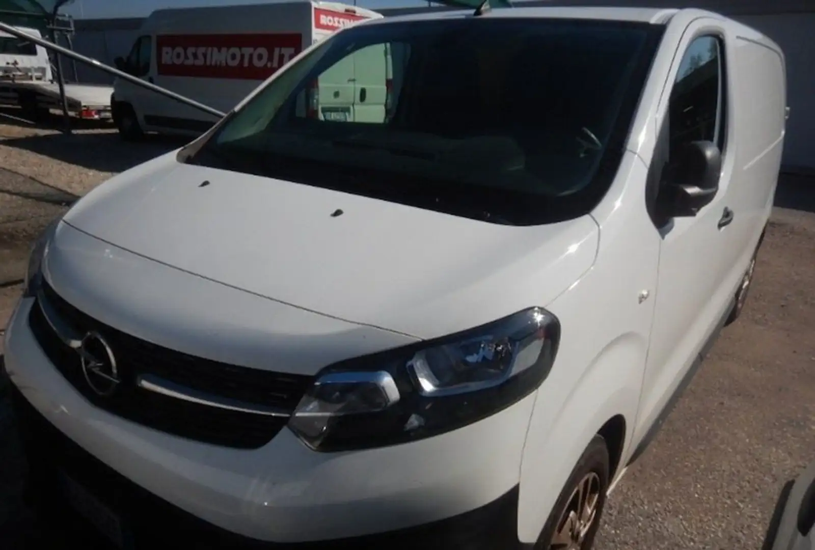 Opel Vivaro 1.5 Diesel 120CV S&S PL-TN M Furgone Enjoy Blanc - 1