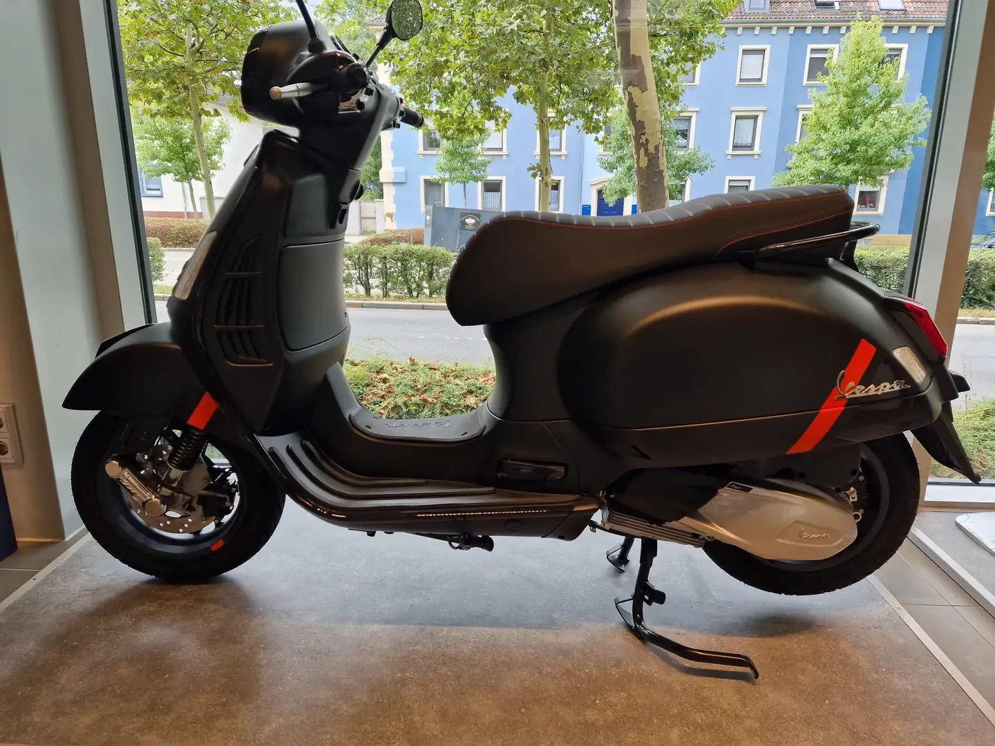 Vespa GTS Super Sport 300 VESPA GTS 300 SUPER SPORT E5 !Aktion! div. Farben Czarny - 2