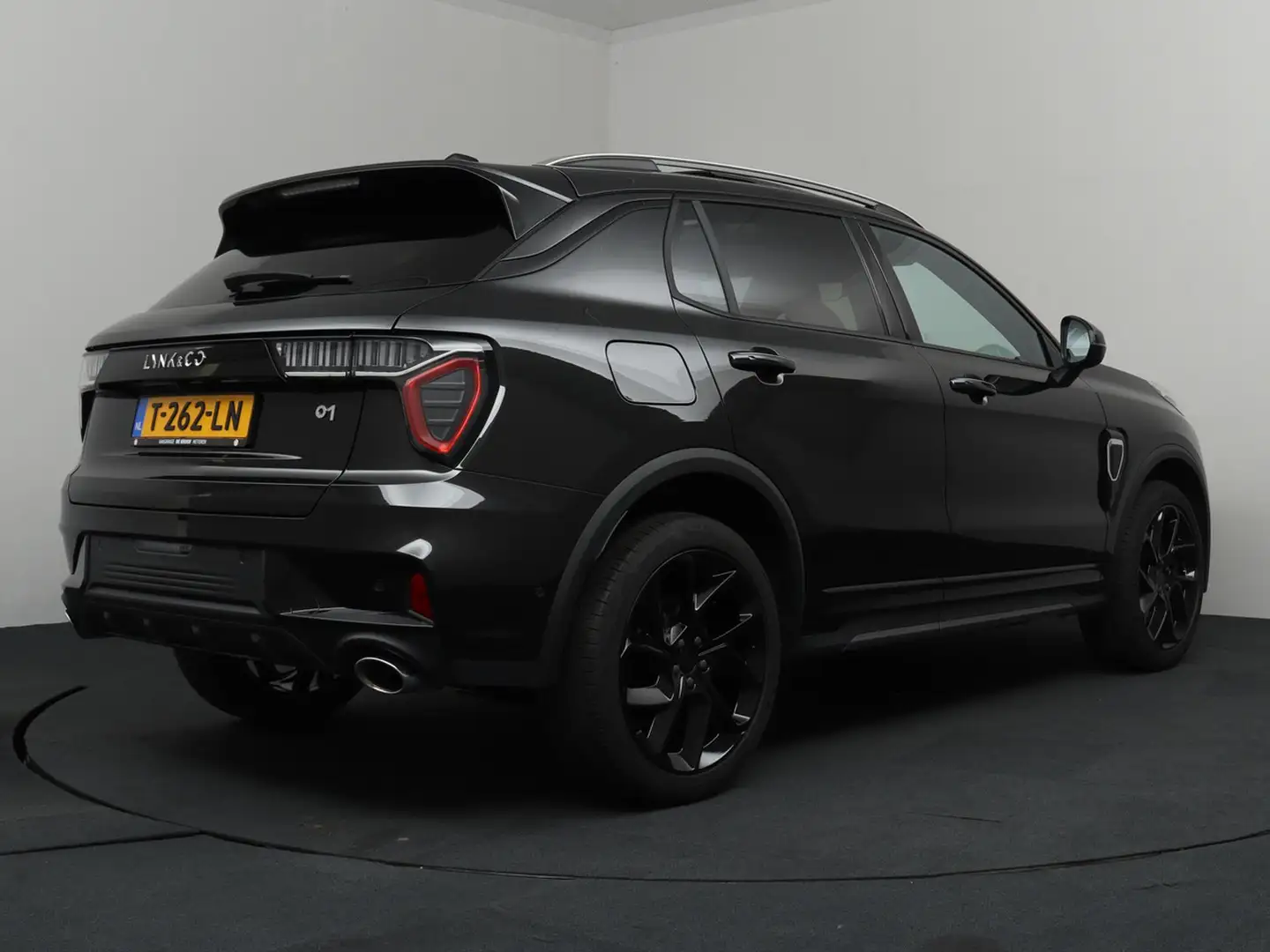 Lynk & Co 01 1.5 Black-line Facelift model Zwart - 2