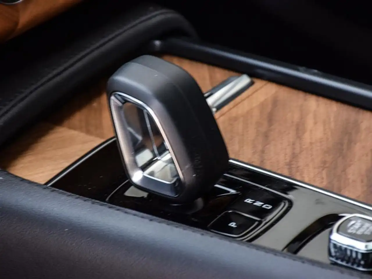 Volvo XC90 снимка Volvo XC90