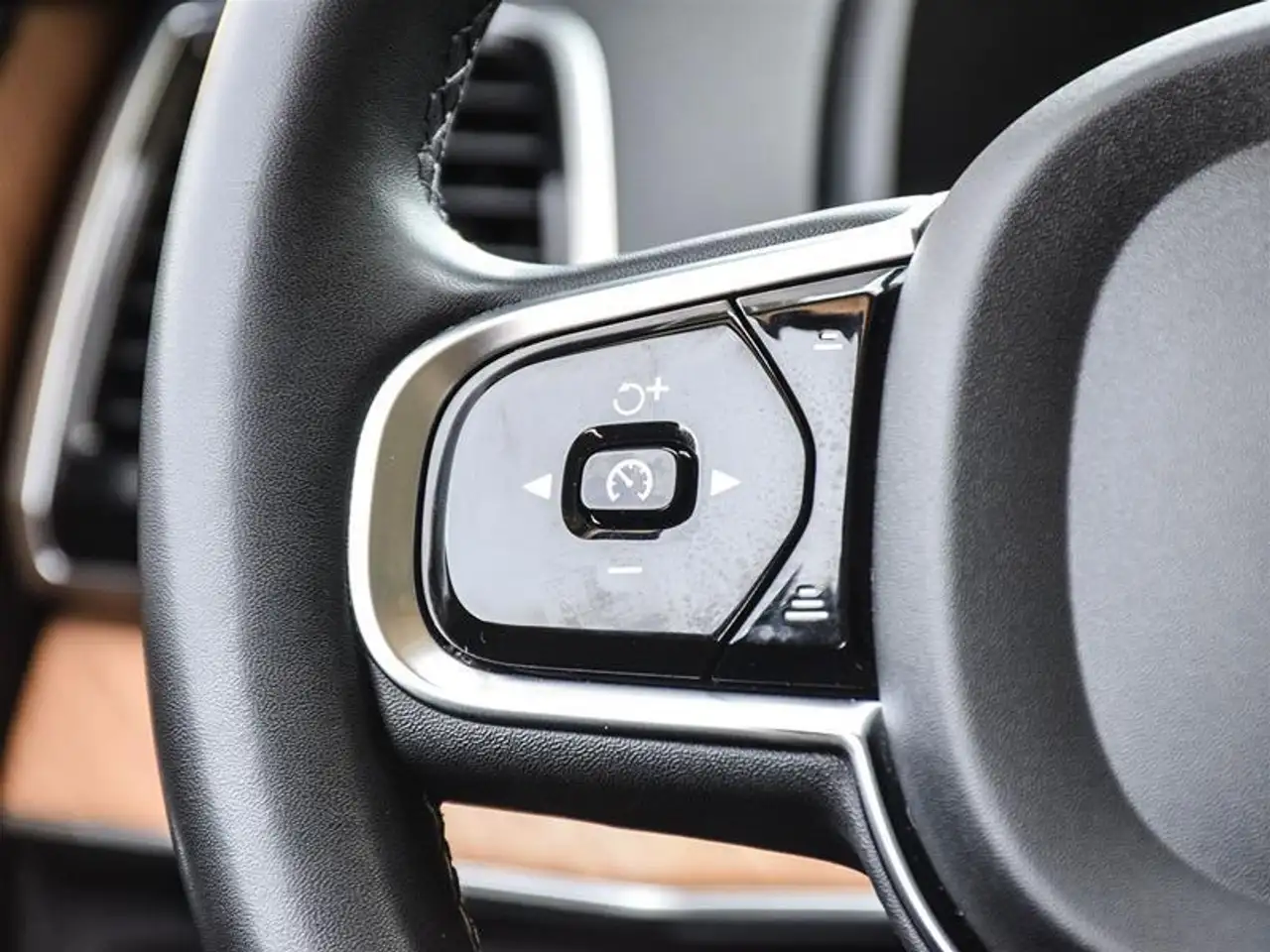 Volvo XC90 снимка Volvo XC90