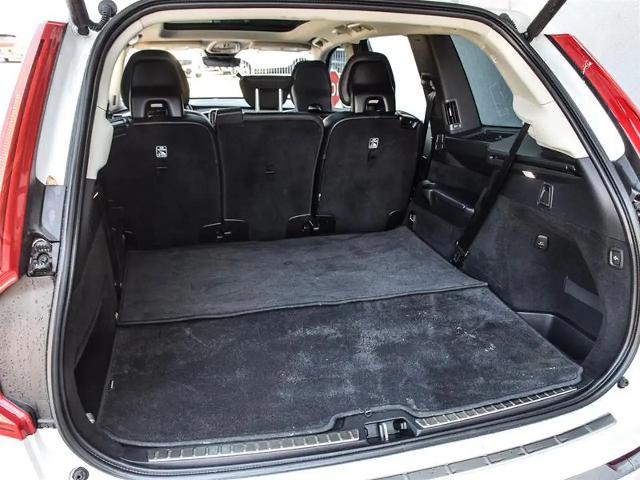 Volvo XC90 снимка Volvo XC90