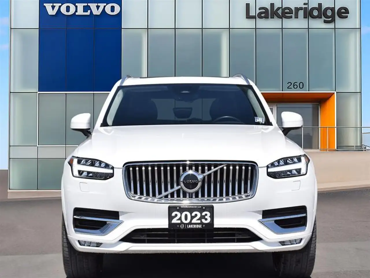 Volvo XC90 снимка Volvo XC90
