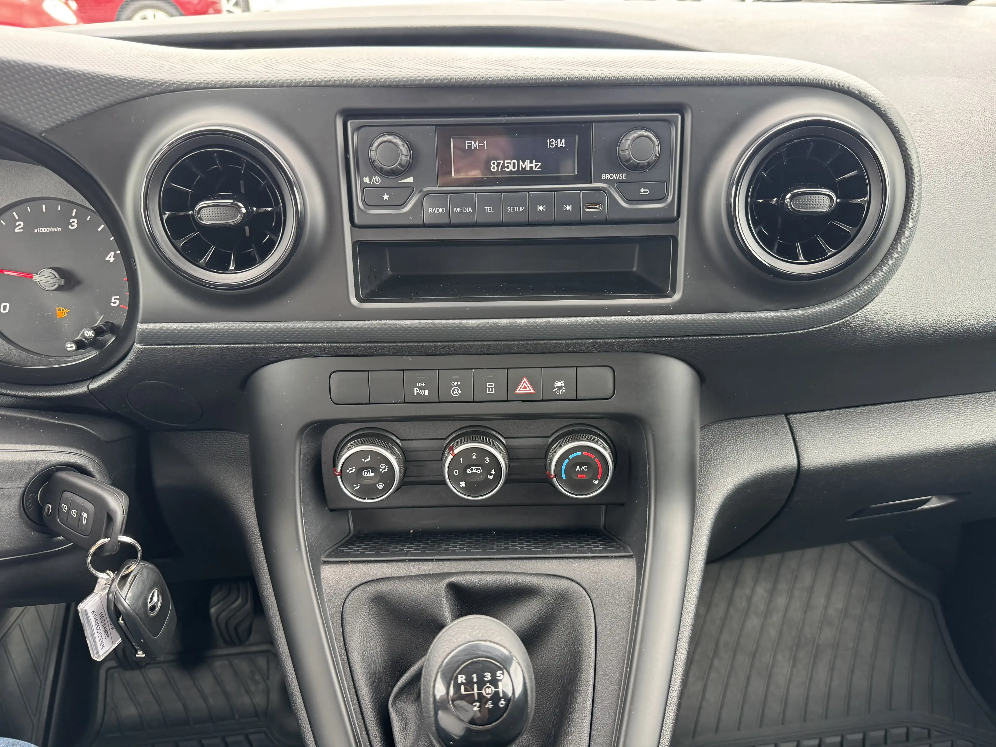 Mercedes-Benz Citan 110 CDI standard Worker Plus / Klima /LED/AHK — photo 7