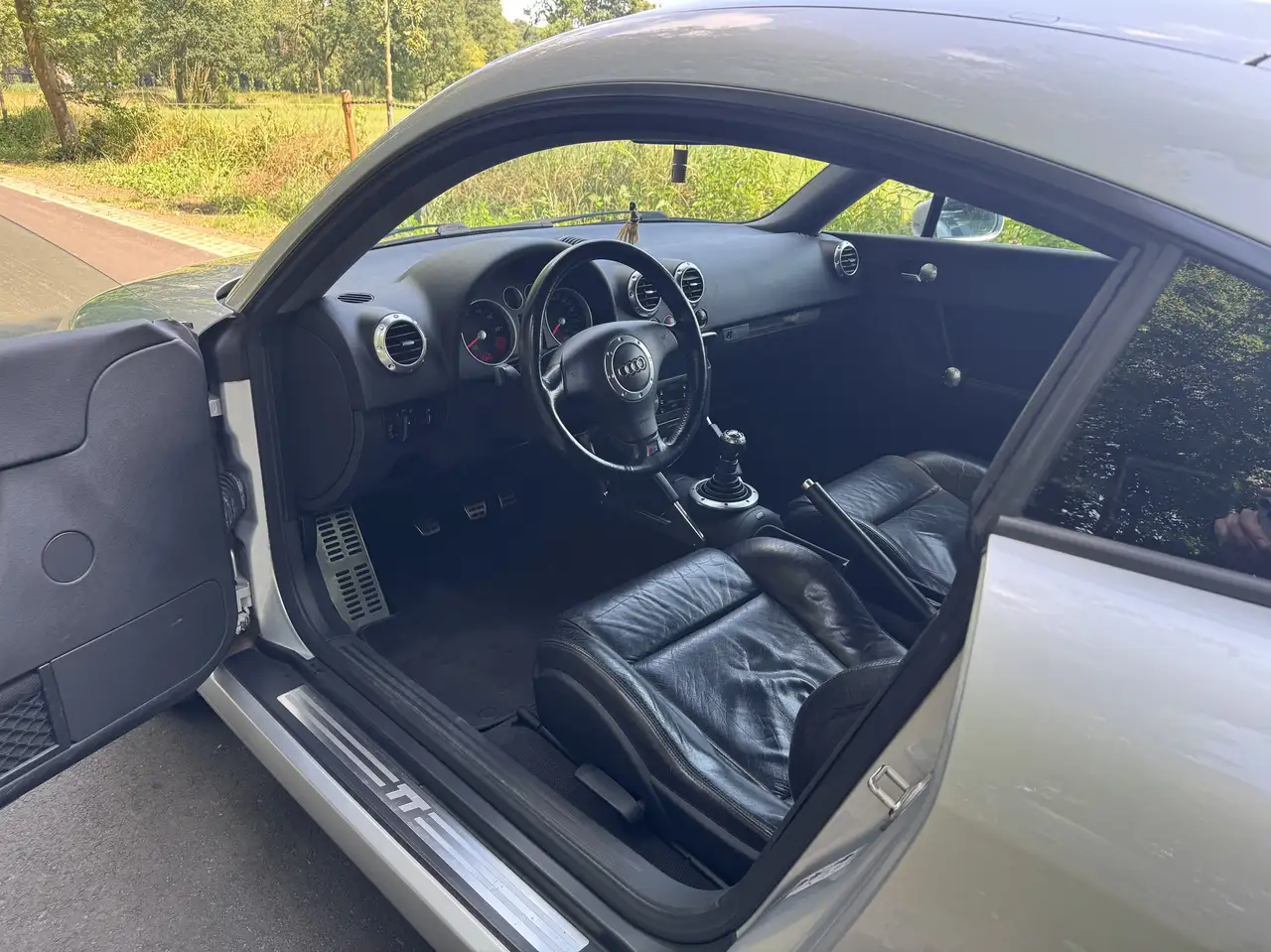 Audi TT Coupe 1.8 T, foto 9