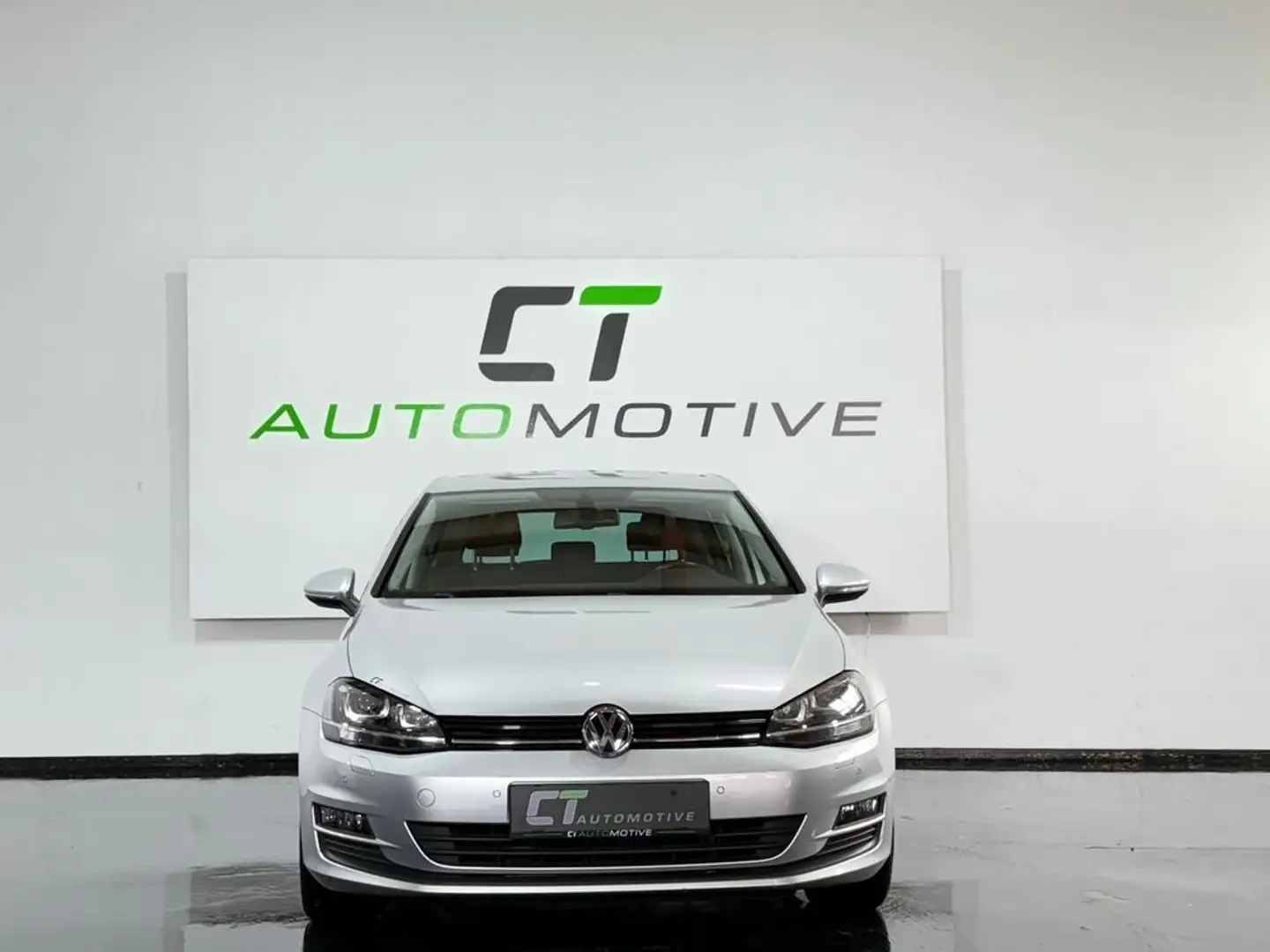Volkswagen Golf 1,6 TDI BMT Trendline *AB 0% ZINSEN Grau - 2