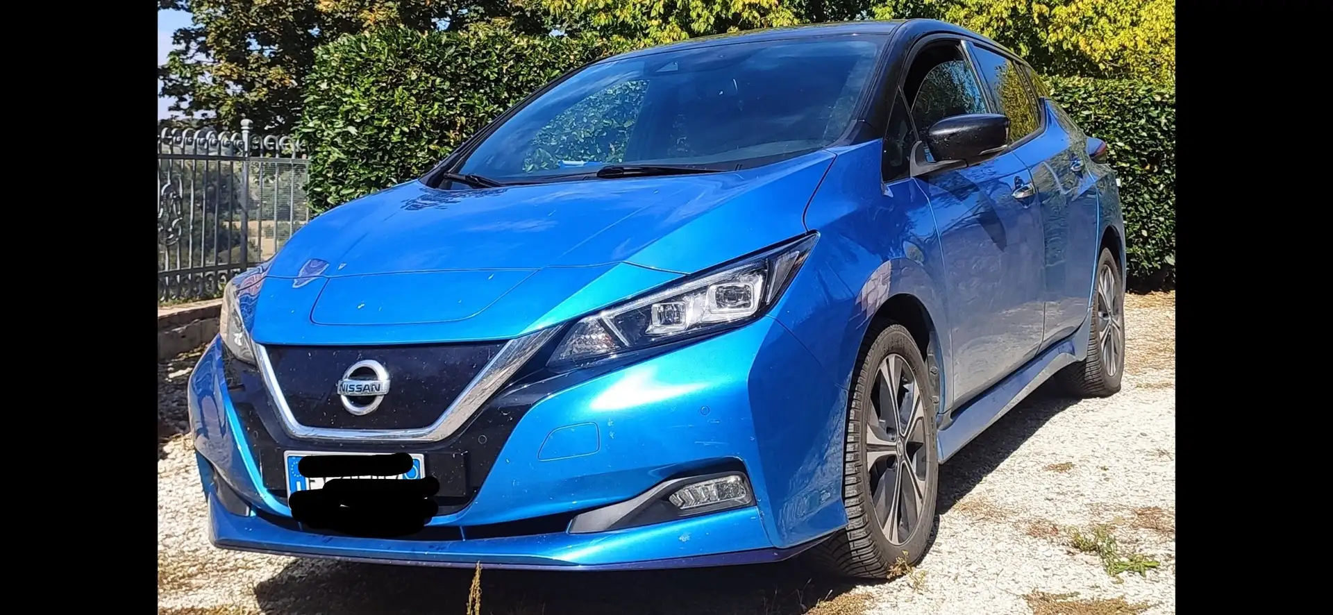Nissan Leaf Leaf II e+ N-Connecta 62kWh 217cv Blu/Azzurro - 1