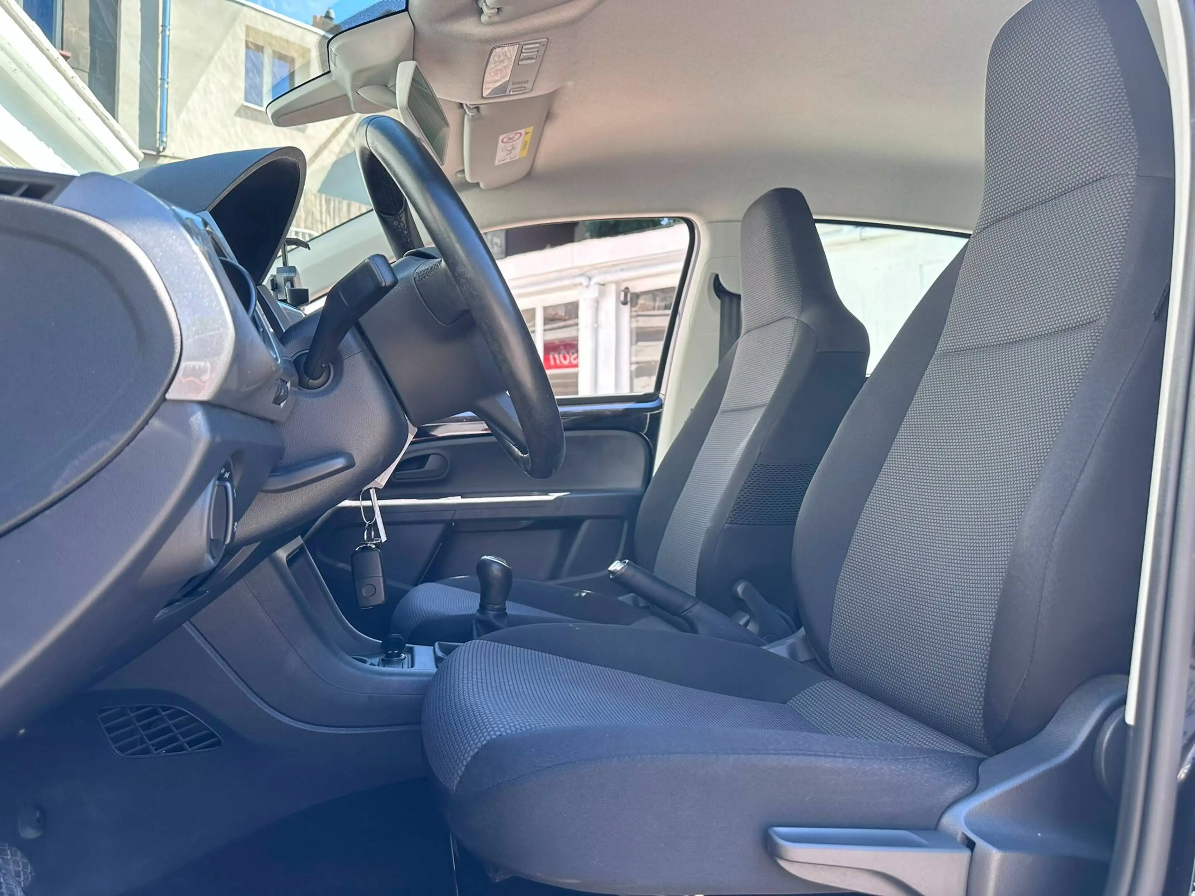 Skoda Citigo Citigo 1.0i / GARANTIE 12 MOIS / 5 PORTES / A/C / CAPT ARR / V/E / 189€ X42 / M — photo 6