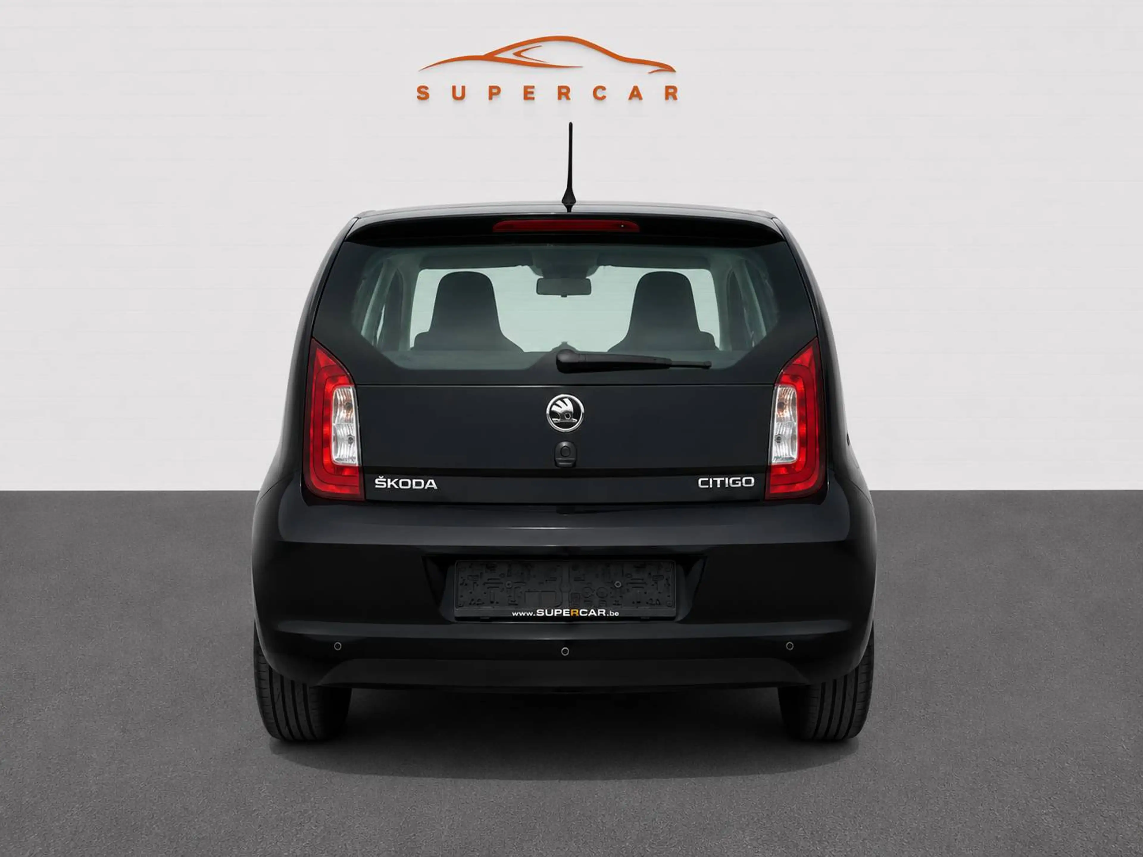 Skoda Citigo Citigo 1.0i / GARANTIE 12 MOIS / 5 PORTES / A/C / CAPT ARR / V/E / 189€ X42 / M — photo 3