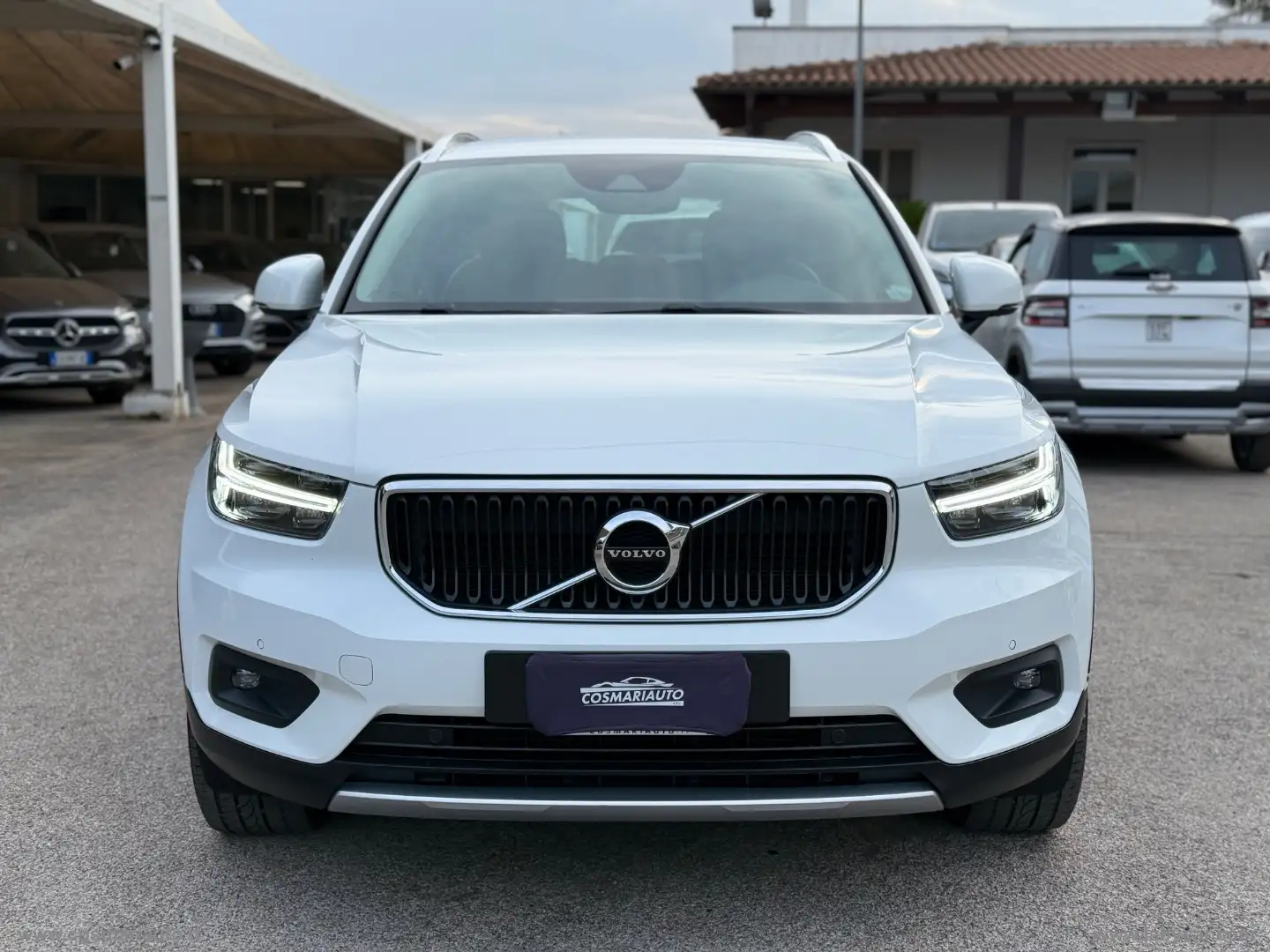 Volvo XC40 D3 AWD Geartronic Business Plus Bianco - 2