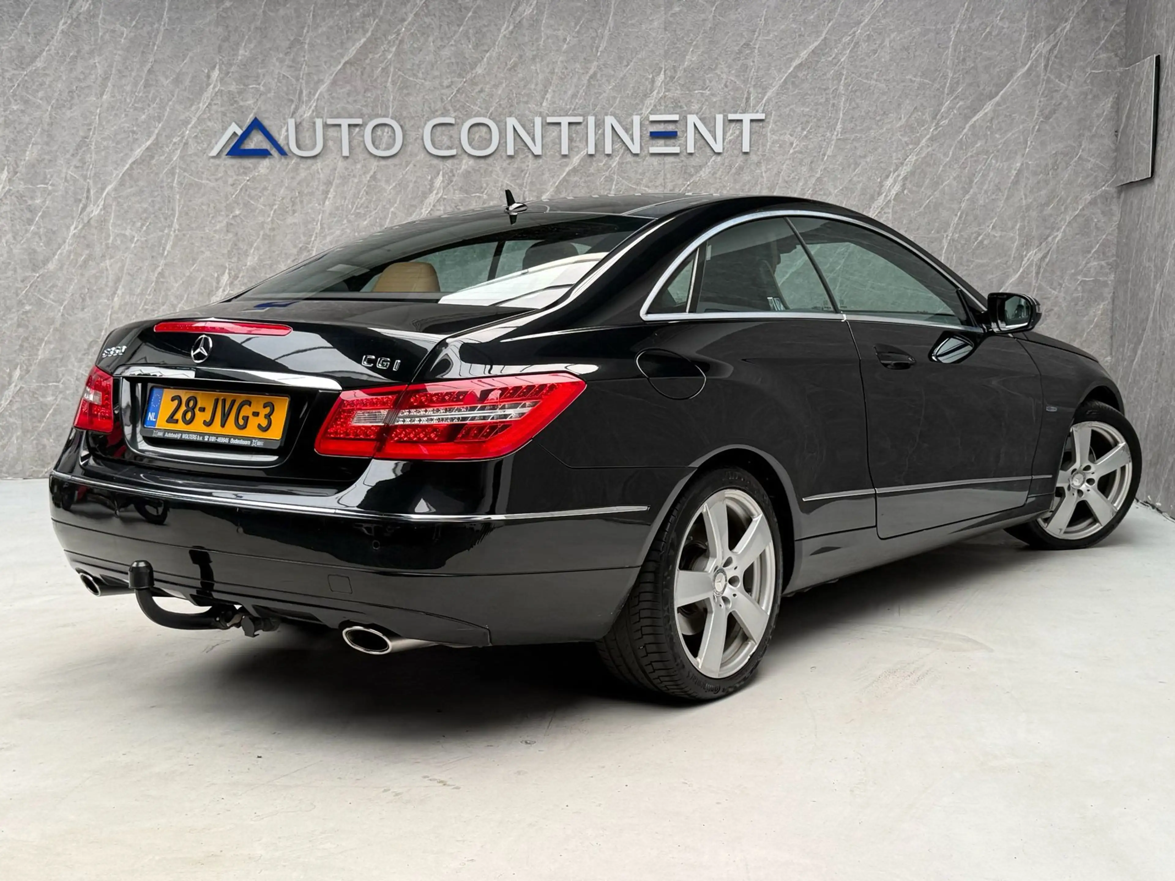 Mercedes-Benz E 350 Coupé CGI 293 PK / NAP / 2e Eigenaar / Panorama / — photo 4