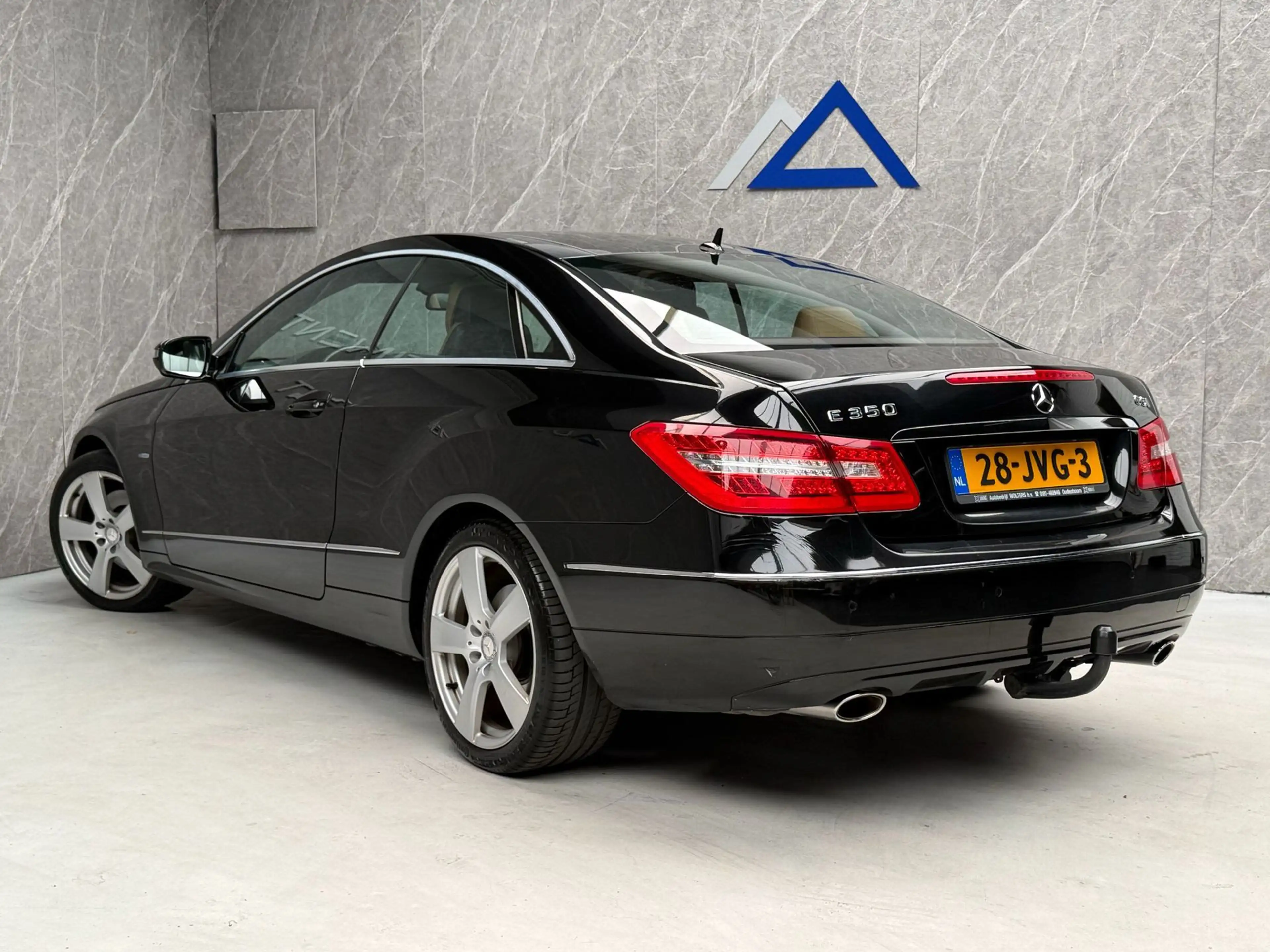 Mercedes-Benz E 350 Coupé CGI 293 PK / NAP / 2e Eigenaar / Panorama / — photo 2