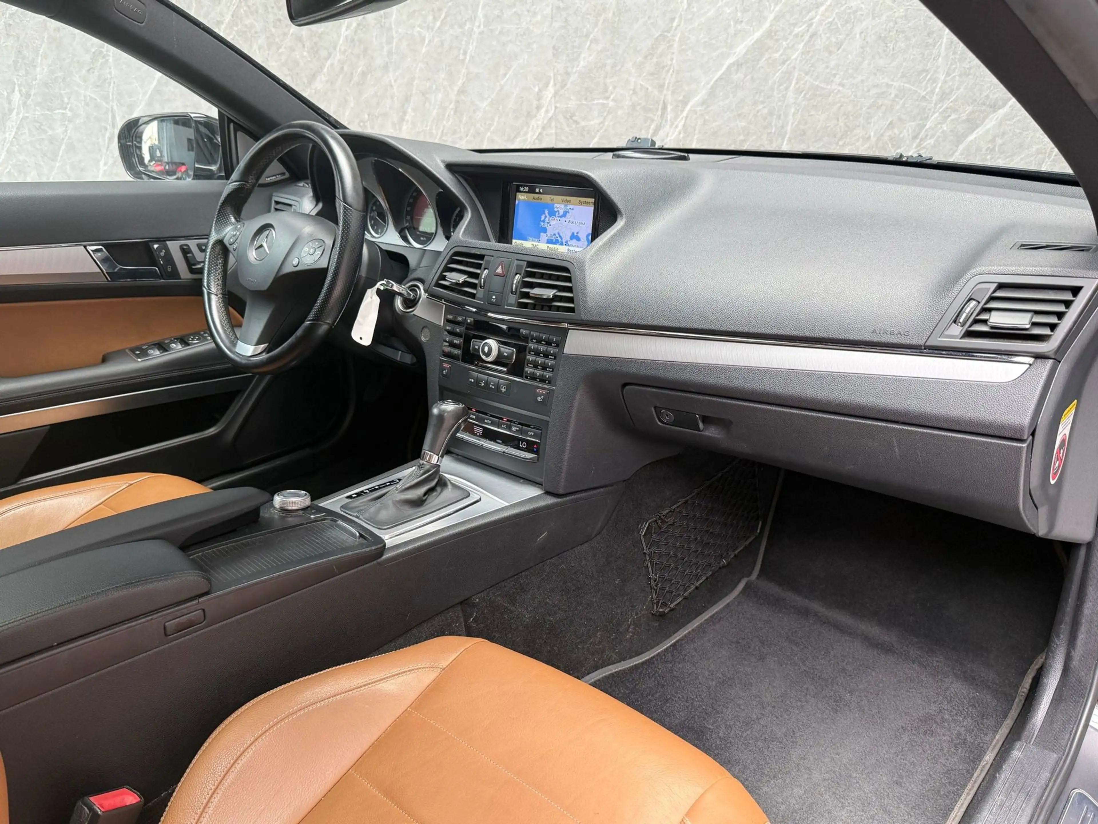 Mercedes-Benz E 350 Coupé CGI 293 PK / NAP / 2e Eigenaar / Panorama / — photo 11