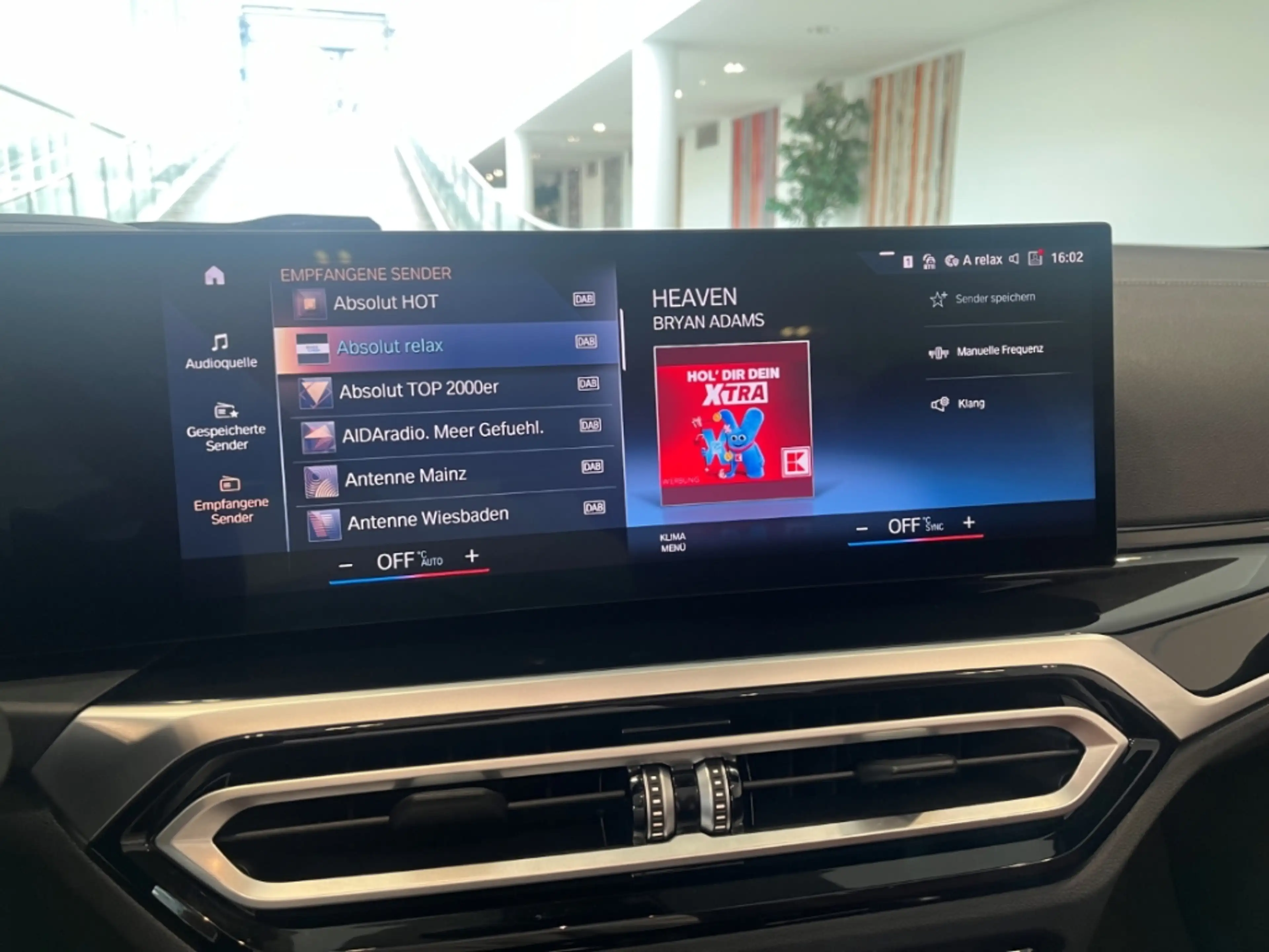 BMW 440 Cabrio Sportpaket AD Navi Leder Digitales Cockpit — photo 15