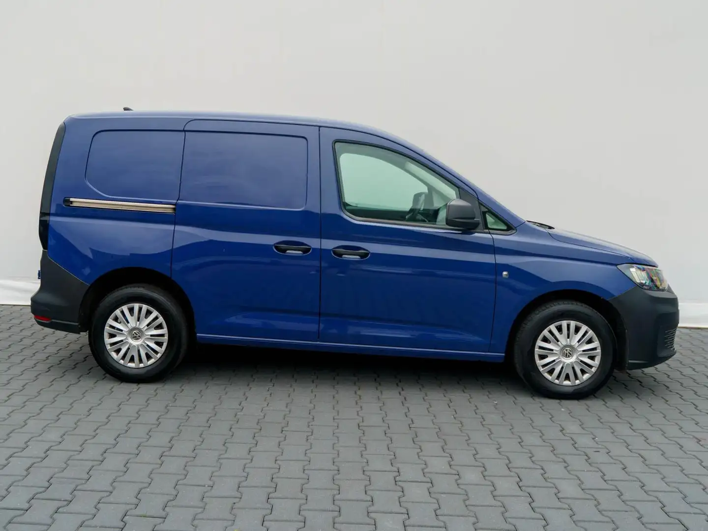Volkswagen Caddy Cargo 2.0 TDI Economy Business | Navigatie Pro | A Blauw - 2
