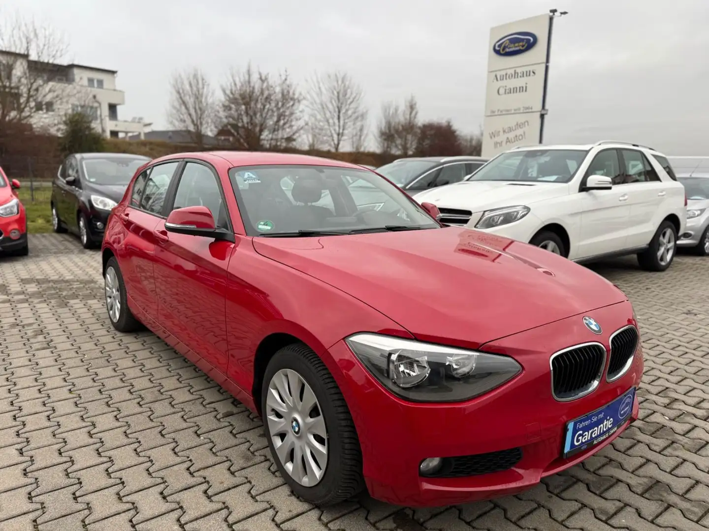 BMW 114 i** TüV NEU **5-Türig**TOP ZUSTAND ** Rot - 1