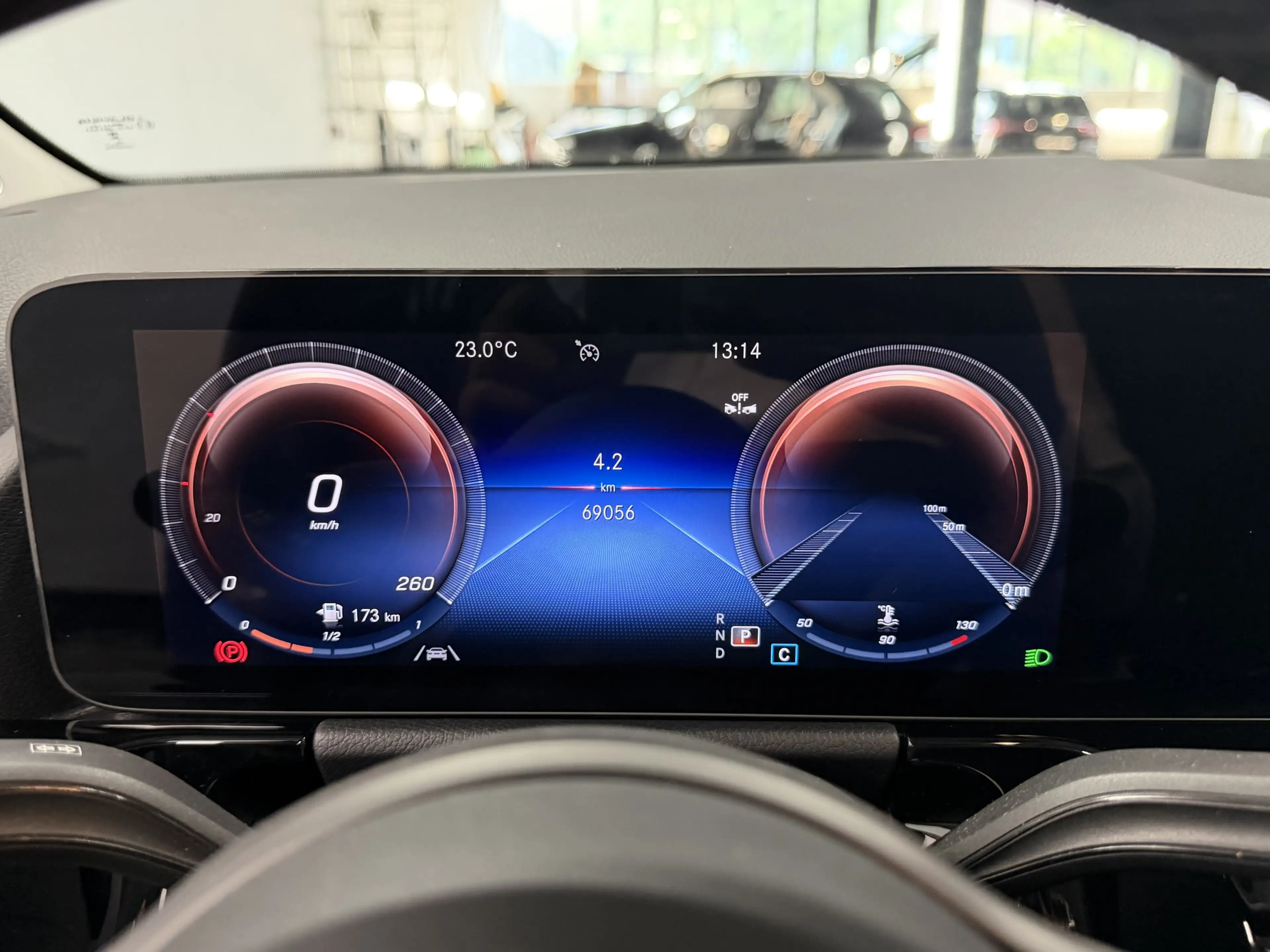 Mercedes-Benz GLA 180 d Style | Navi | LED | Kamera | SHZ — photo 14