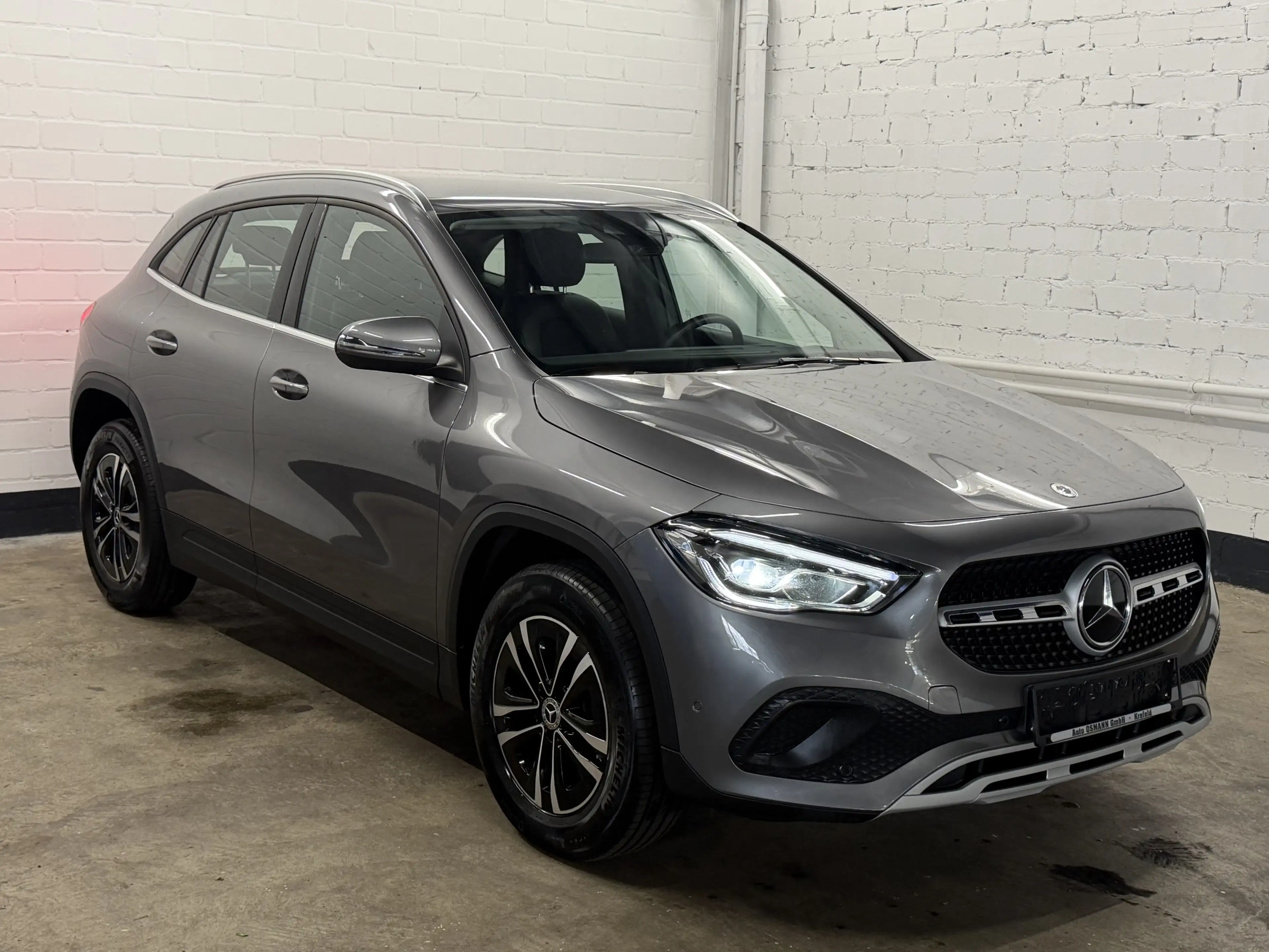 Mercedes-Benz GLA 180 d Style | Navi | LED | Kamera | SHZ — photo 3